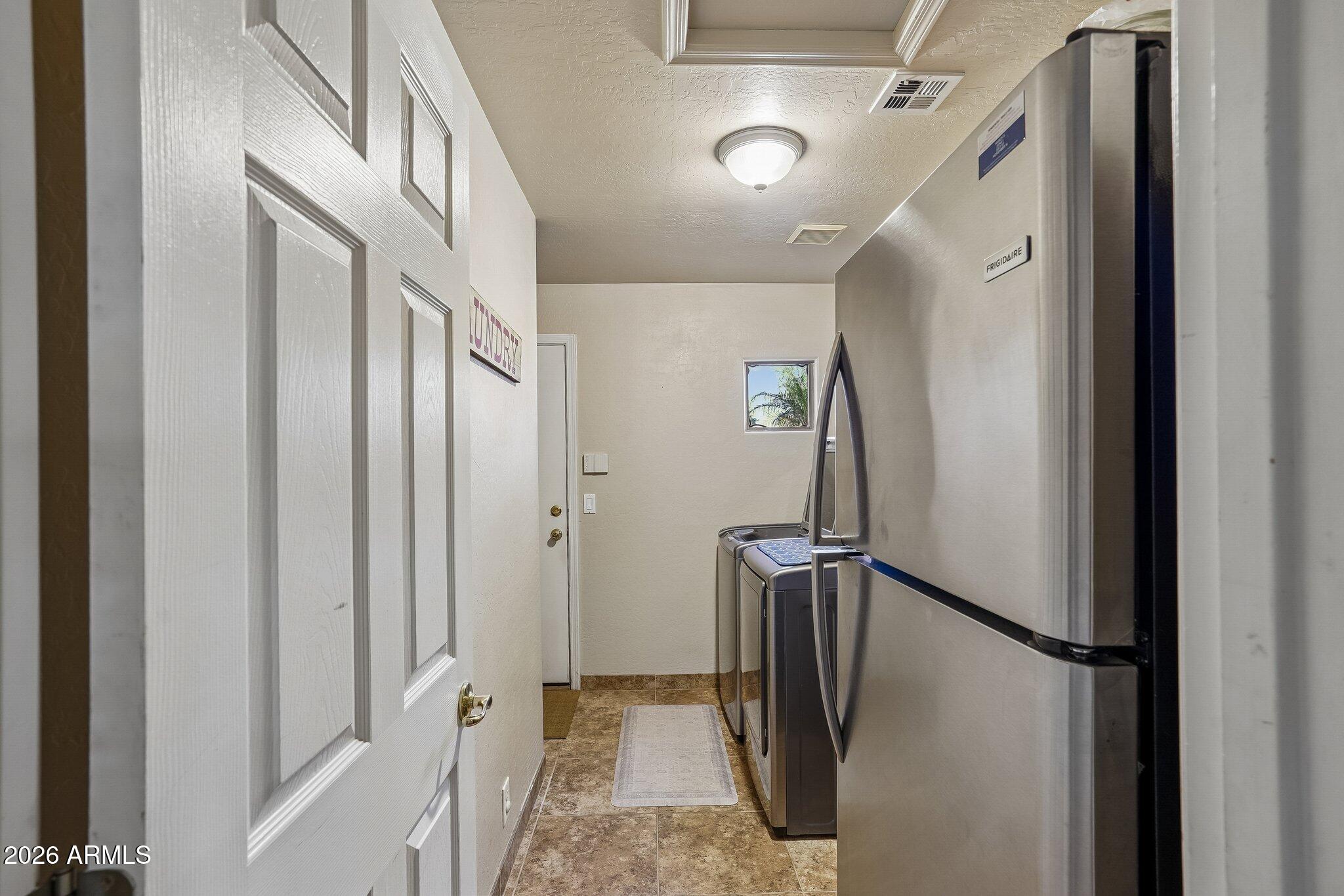 9131 W CIELO GRANDE