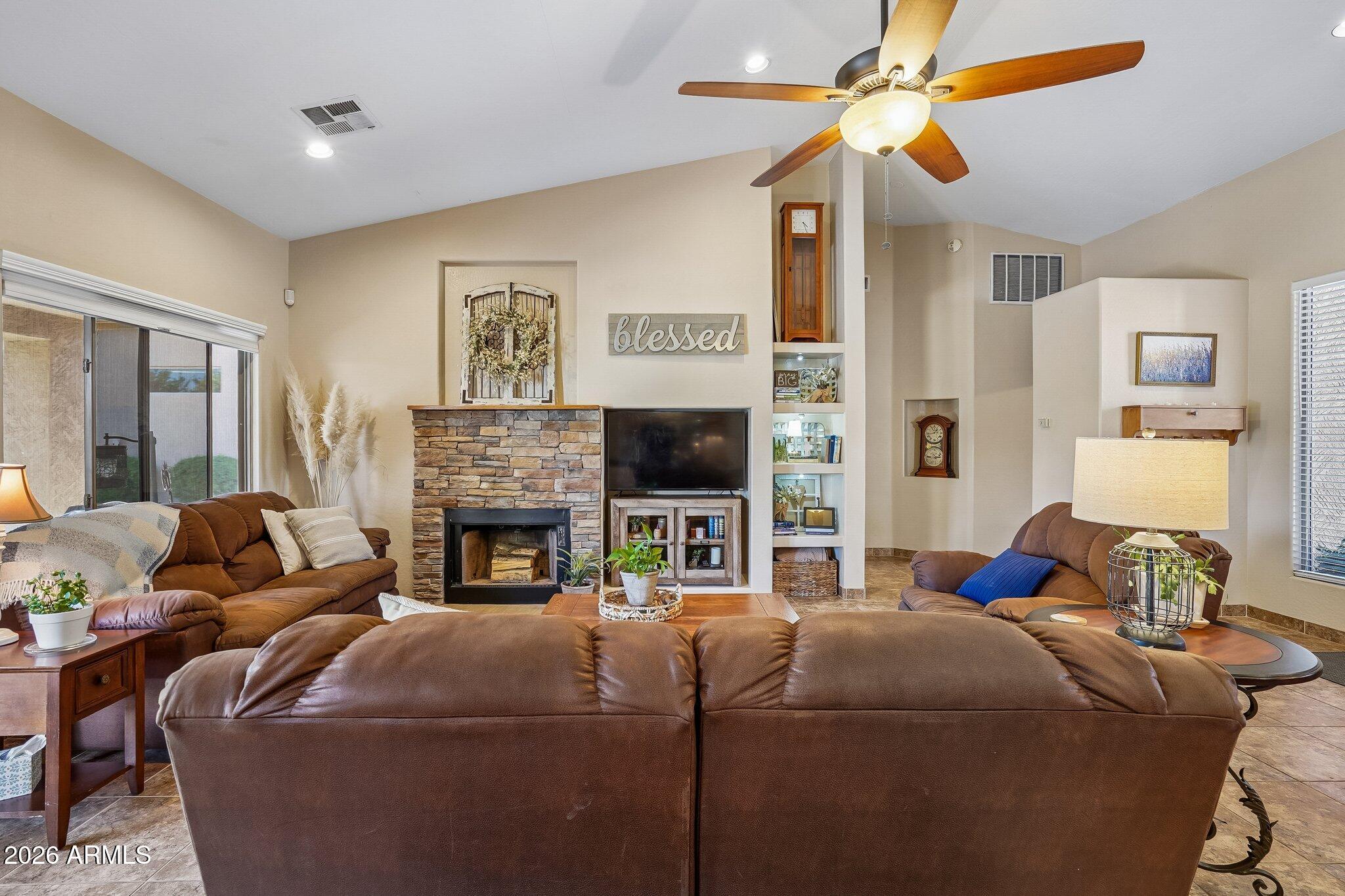 9131 W CIELO GRANDE
