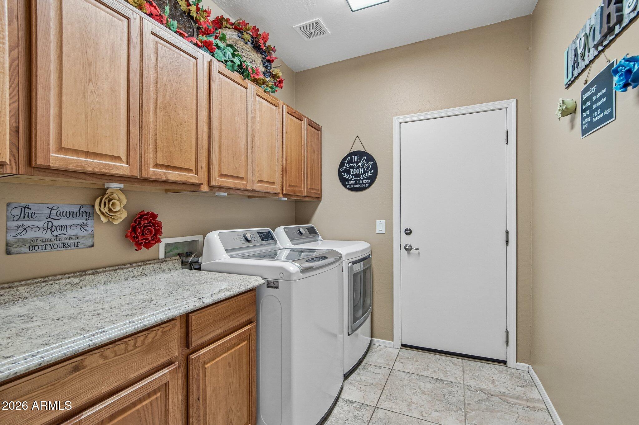 2408 W CRIMSON Terrace