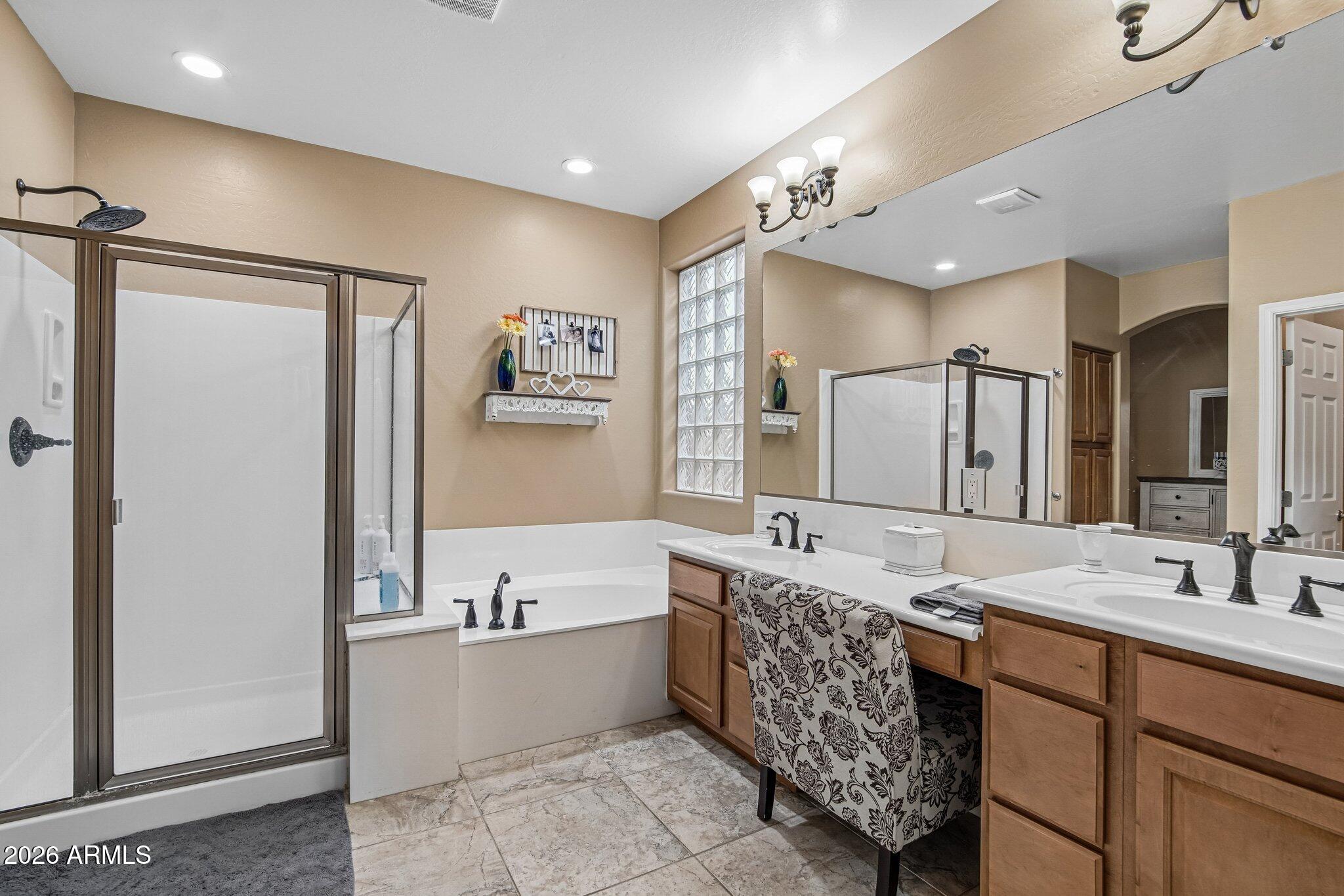 2408 W CRIMSON Terrace