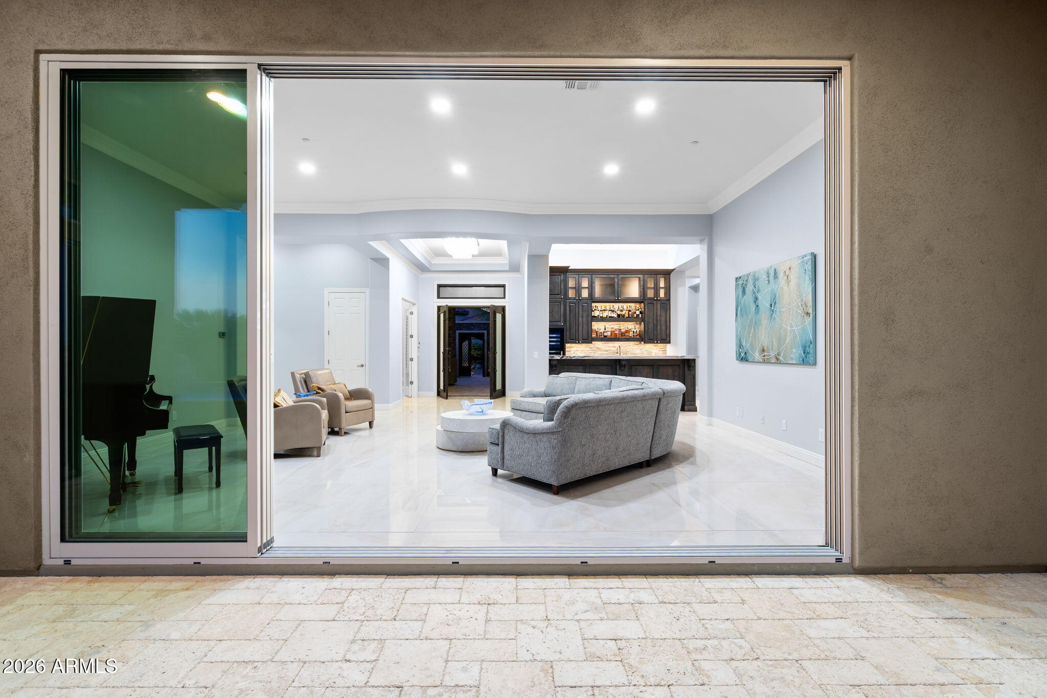 42139 N MOUNTAIN COVE Drive