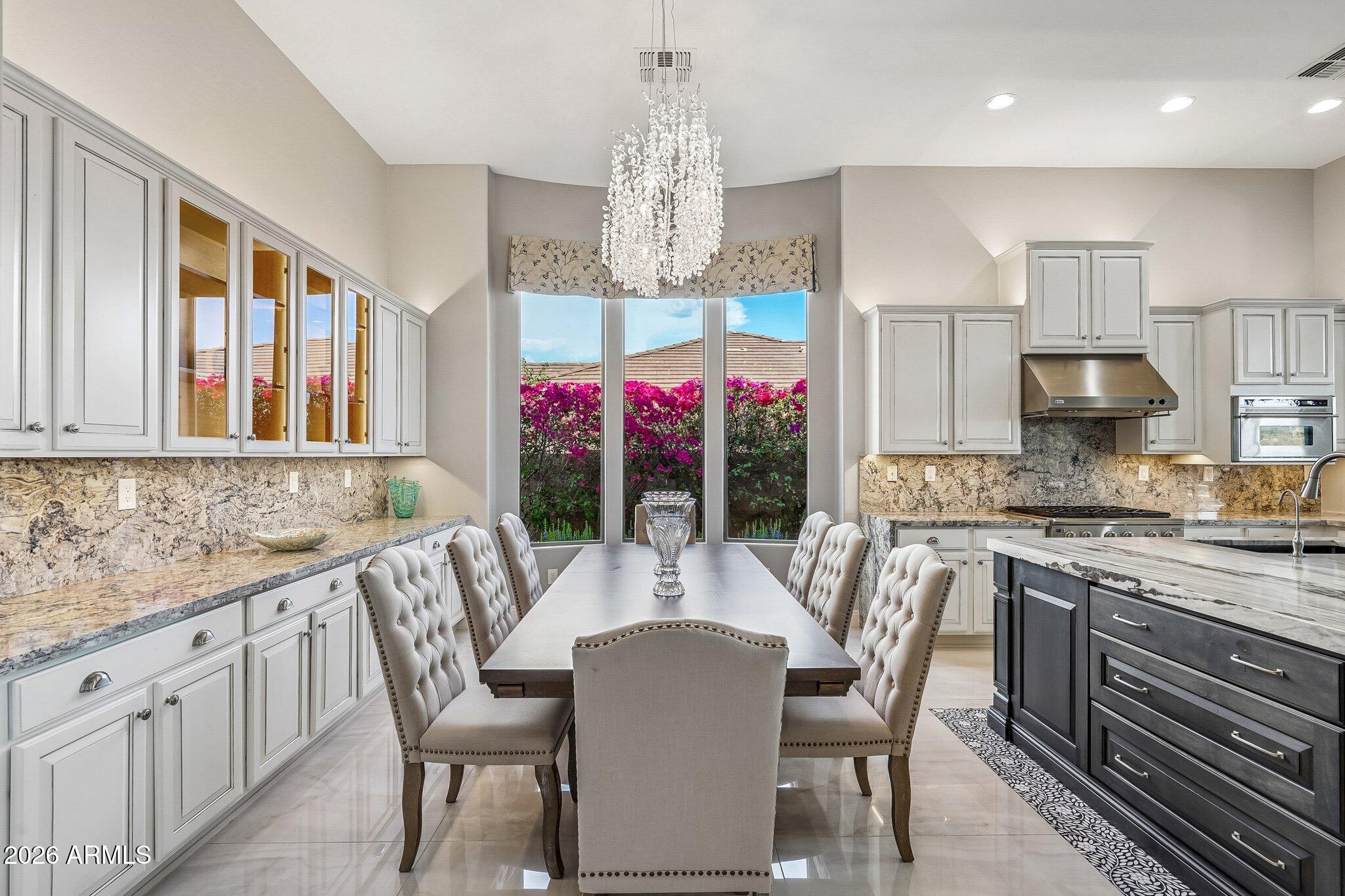 42139 N MOUNTAIN COVE Drive