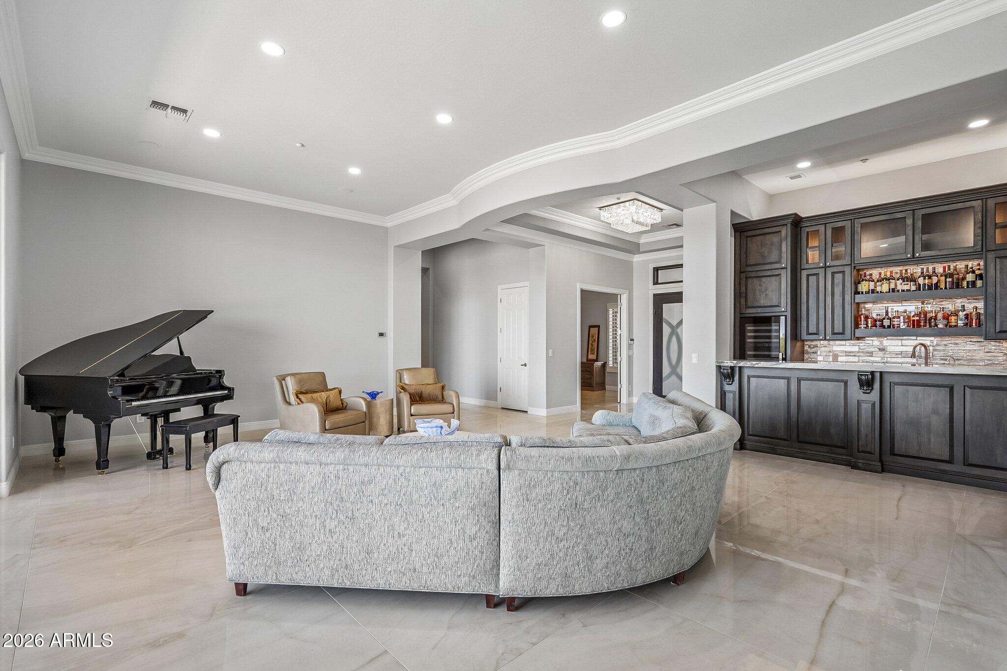 42139 N MOUNTAIN COVE Drive
