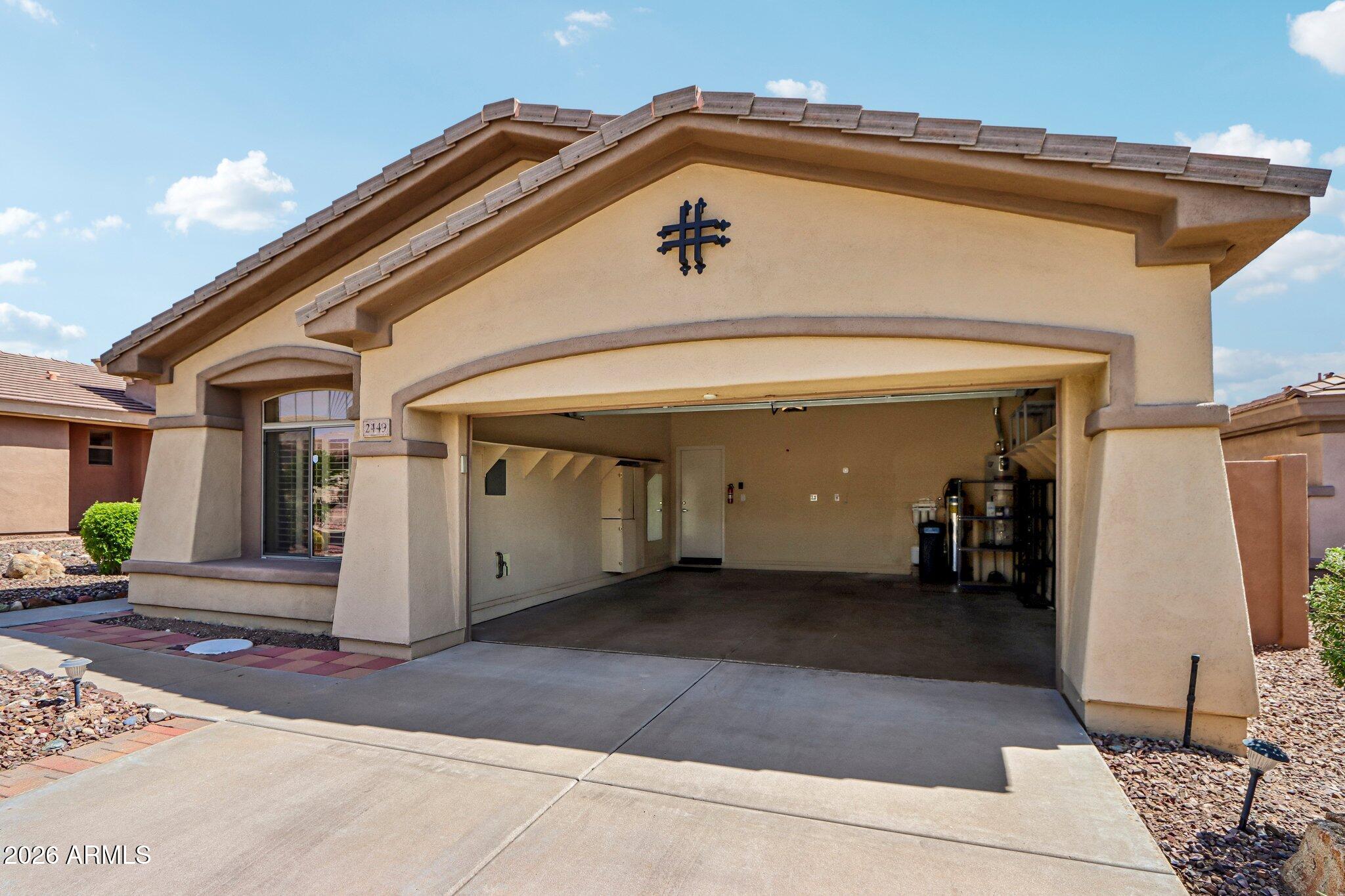 2449 W MUIRFIELD Drive