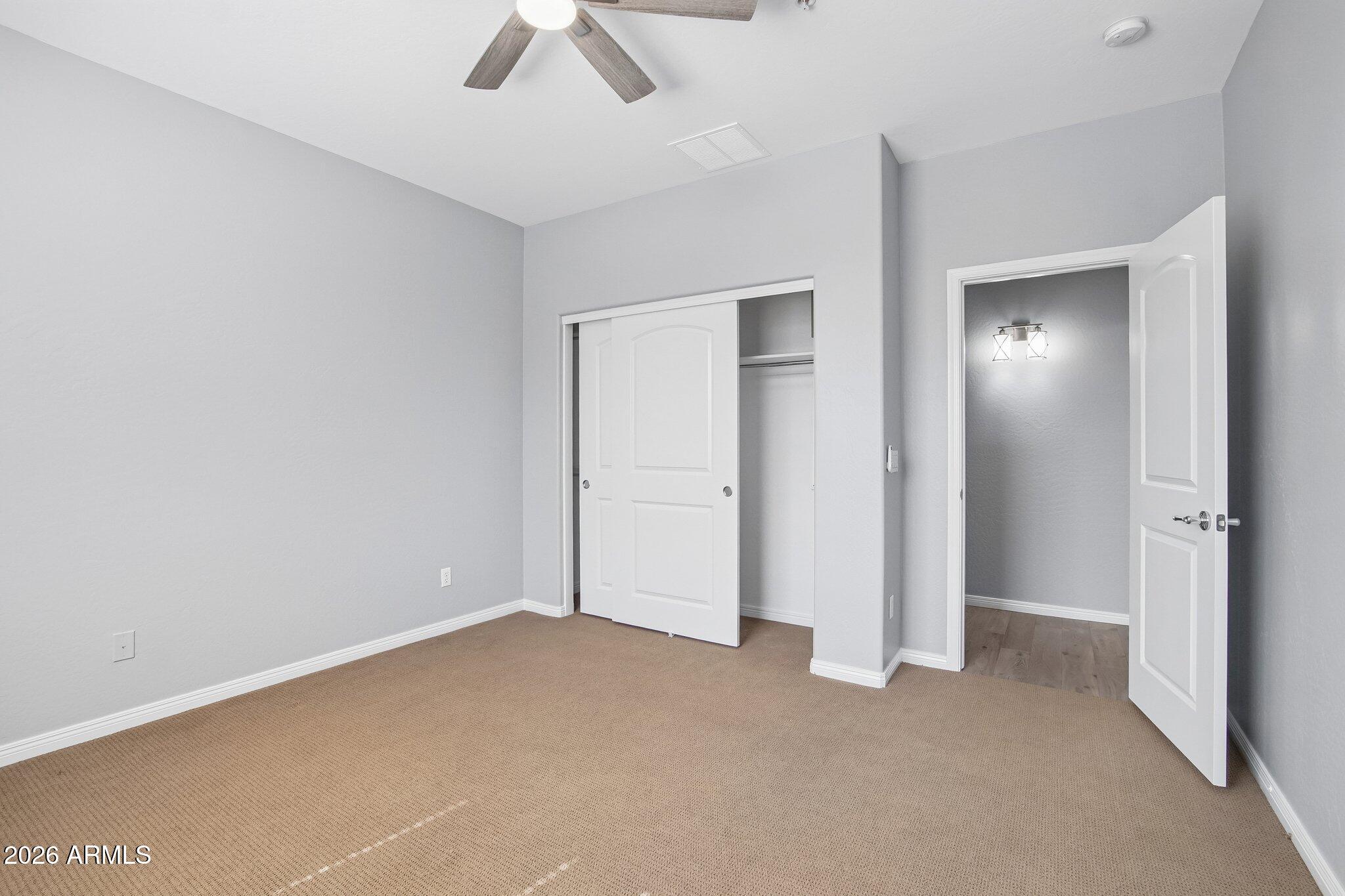 3866 E CAT BALUE Drive