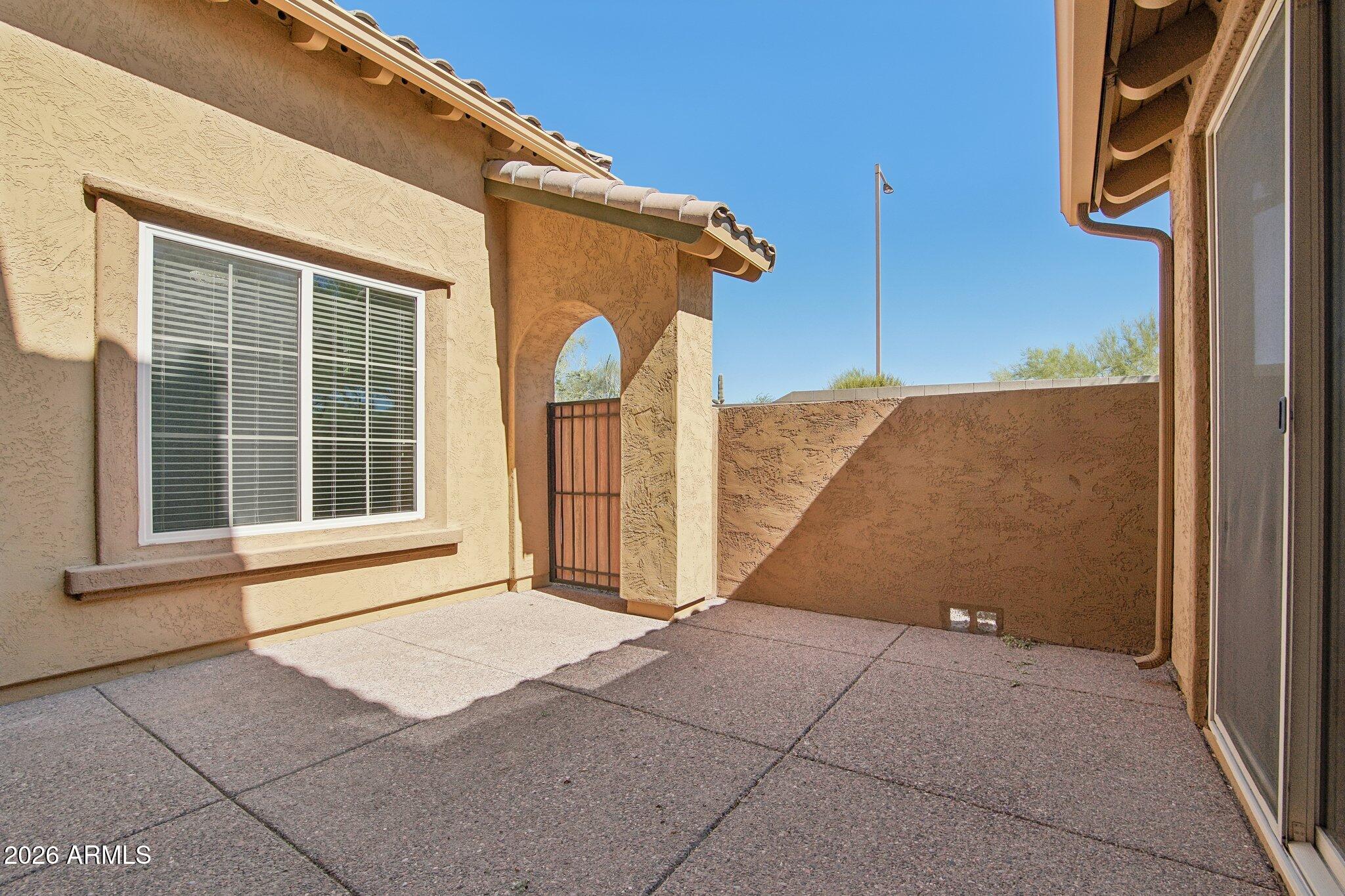 3866 E CAT BALUE Drive