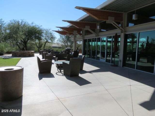 3866 E CAT BALUE Drive