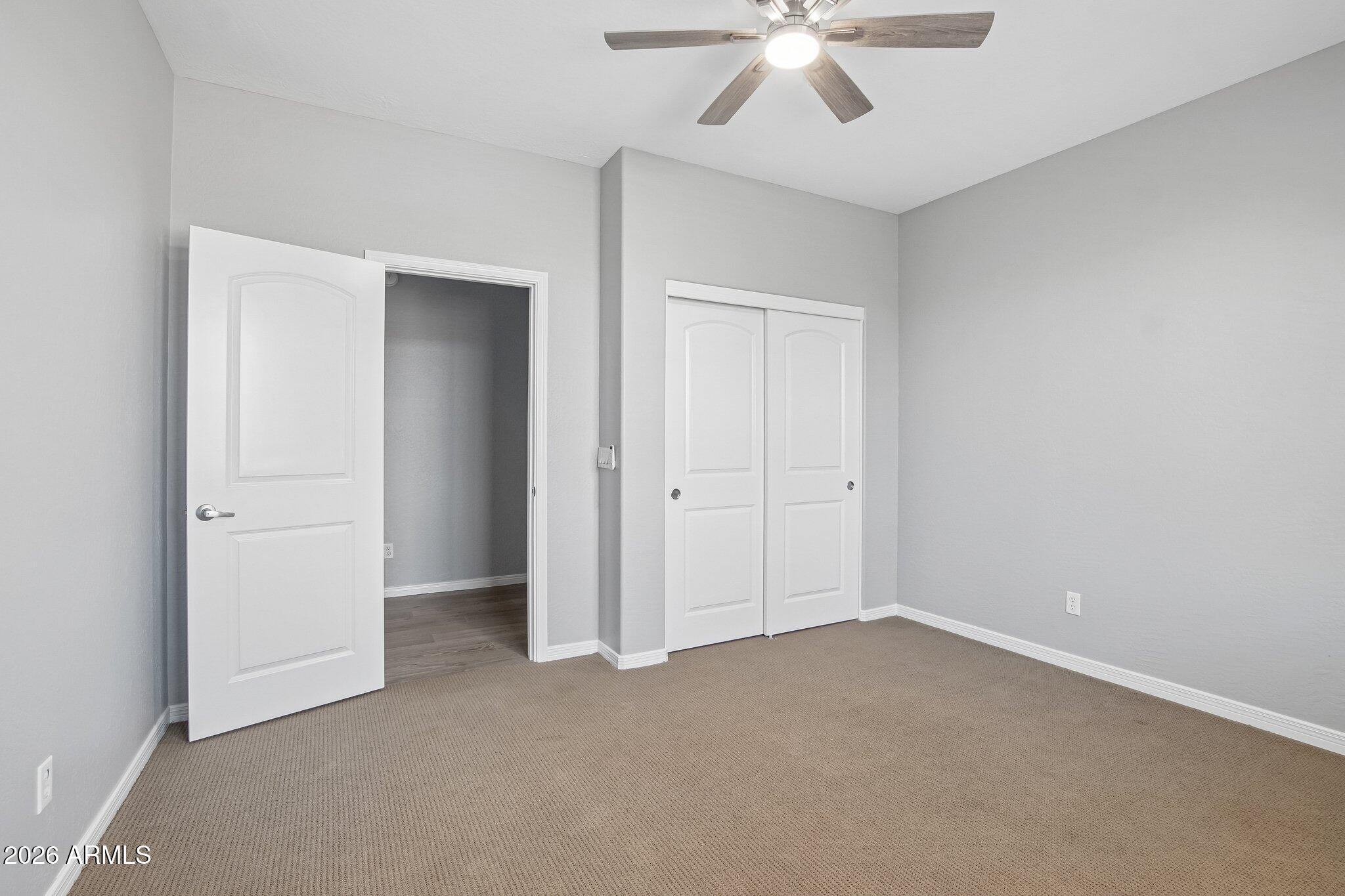 3866 E CAT BALUE Drive