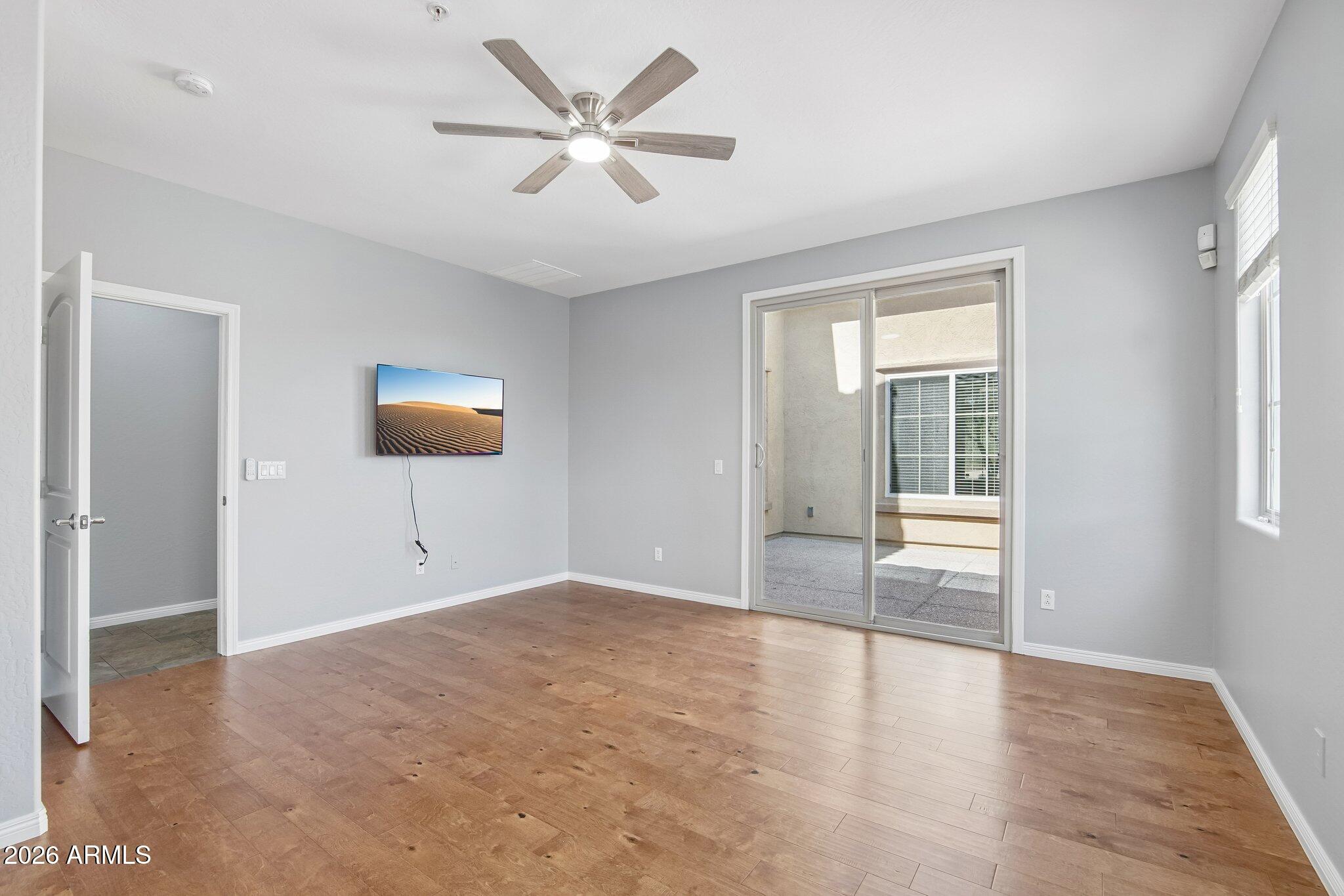 3866 E CAT BALUE Drive