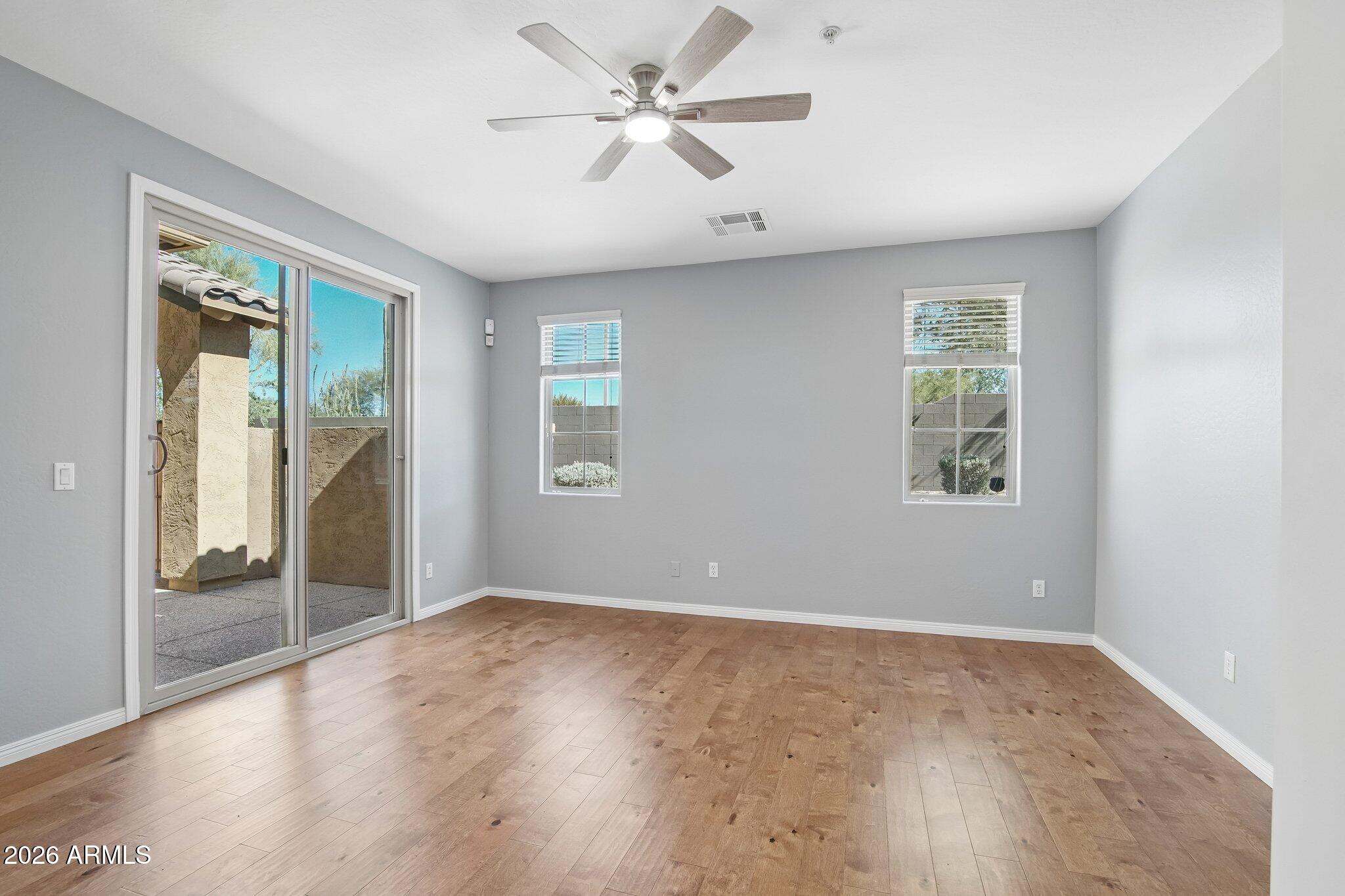 3866 E CAT BALUE Drive