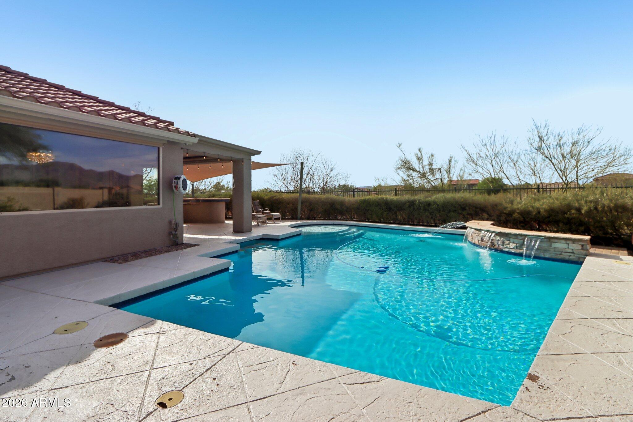 2656 W COYOTE CREEK Court