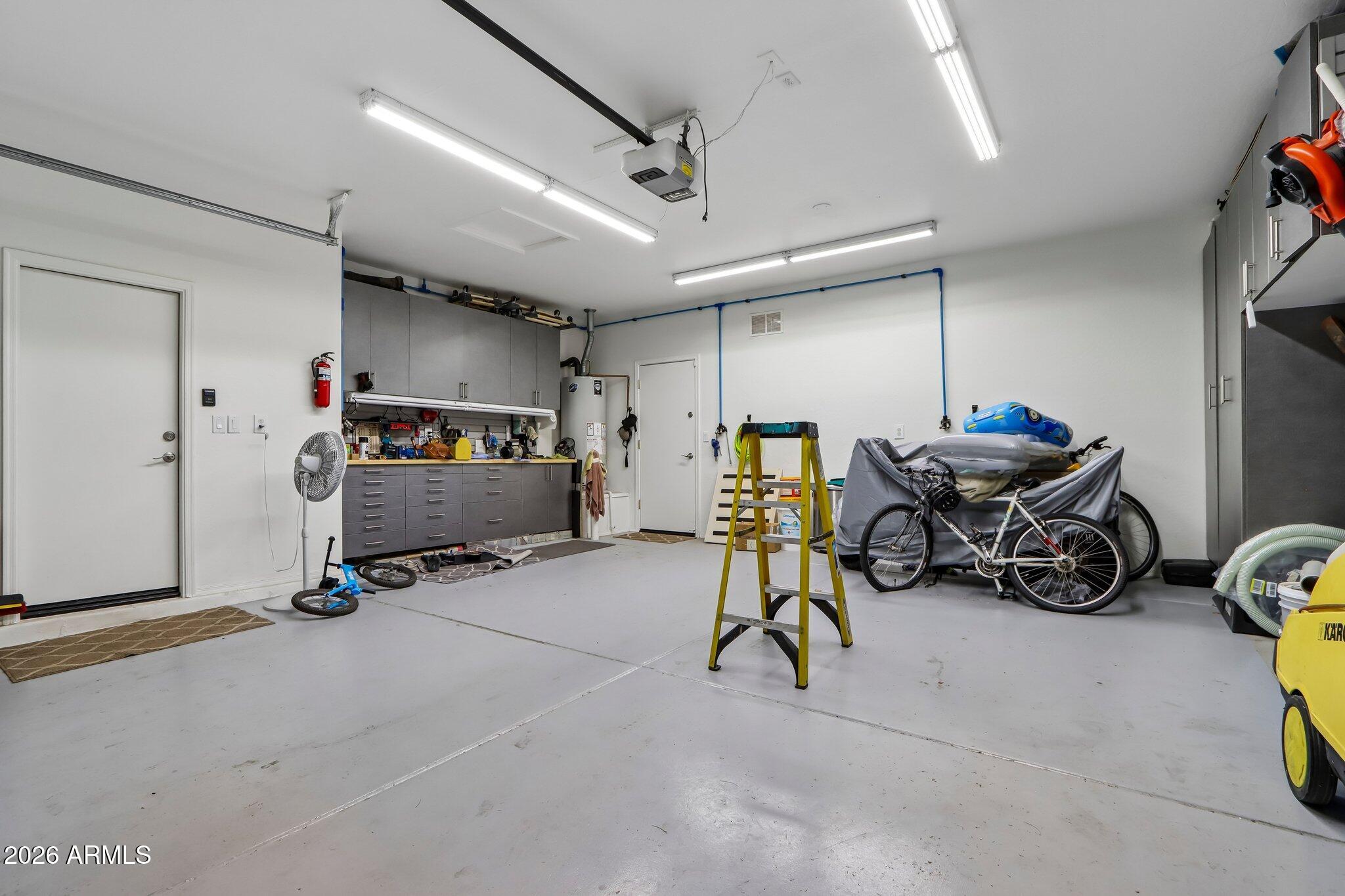 2656 W COYOTE CREEK Court