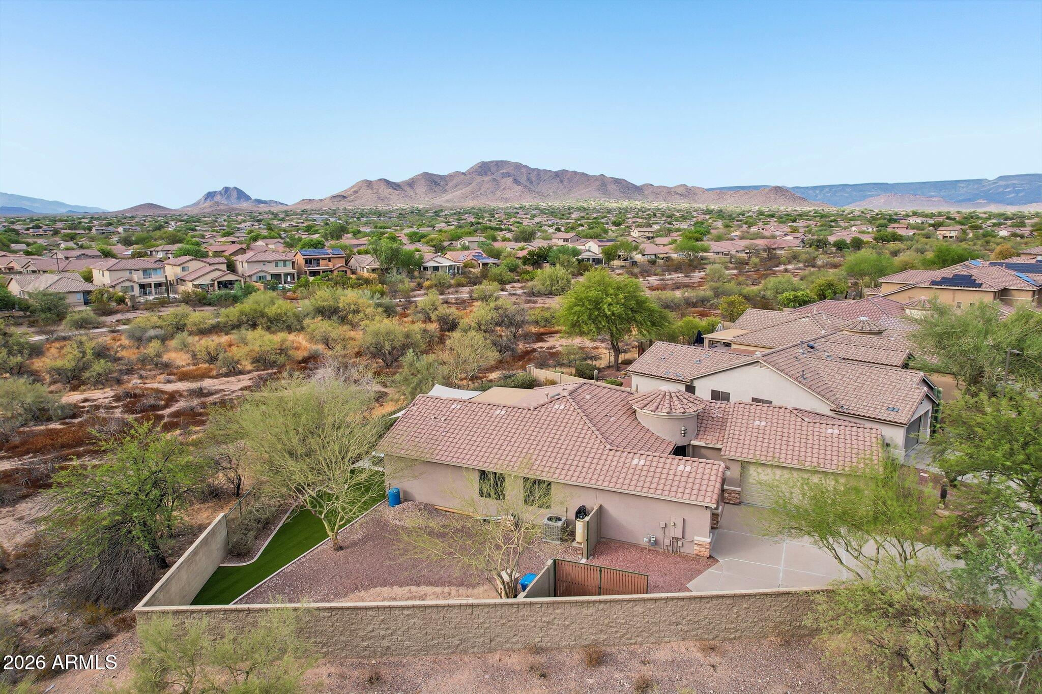 2656 W COYOTE CREEK Court
