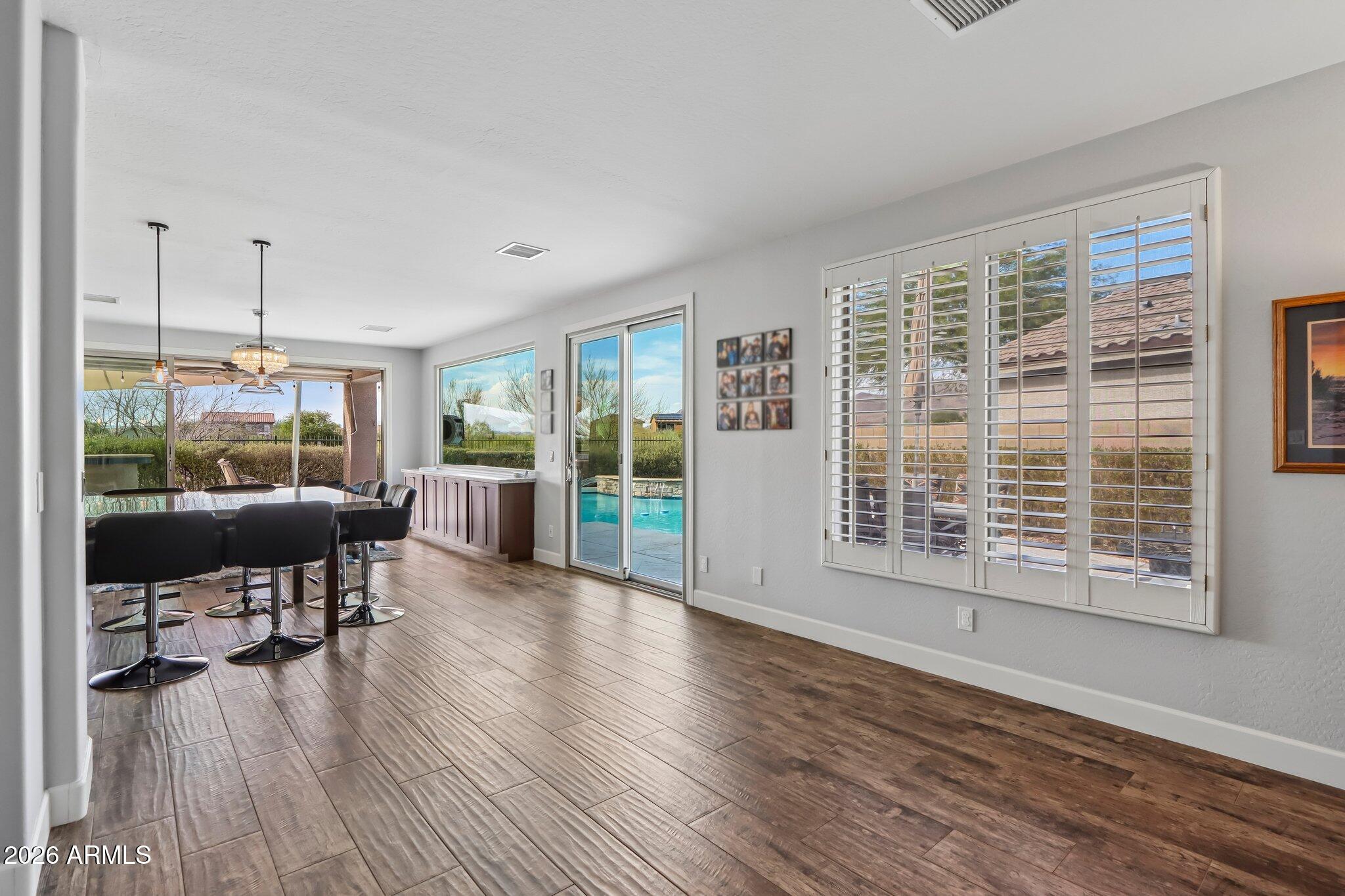 2656 W COYOTE CREEK Court