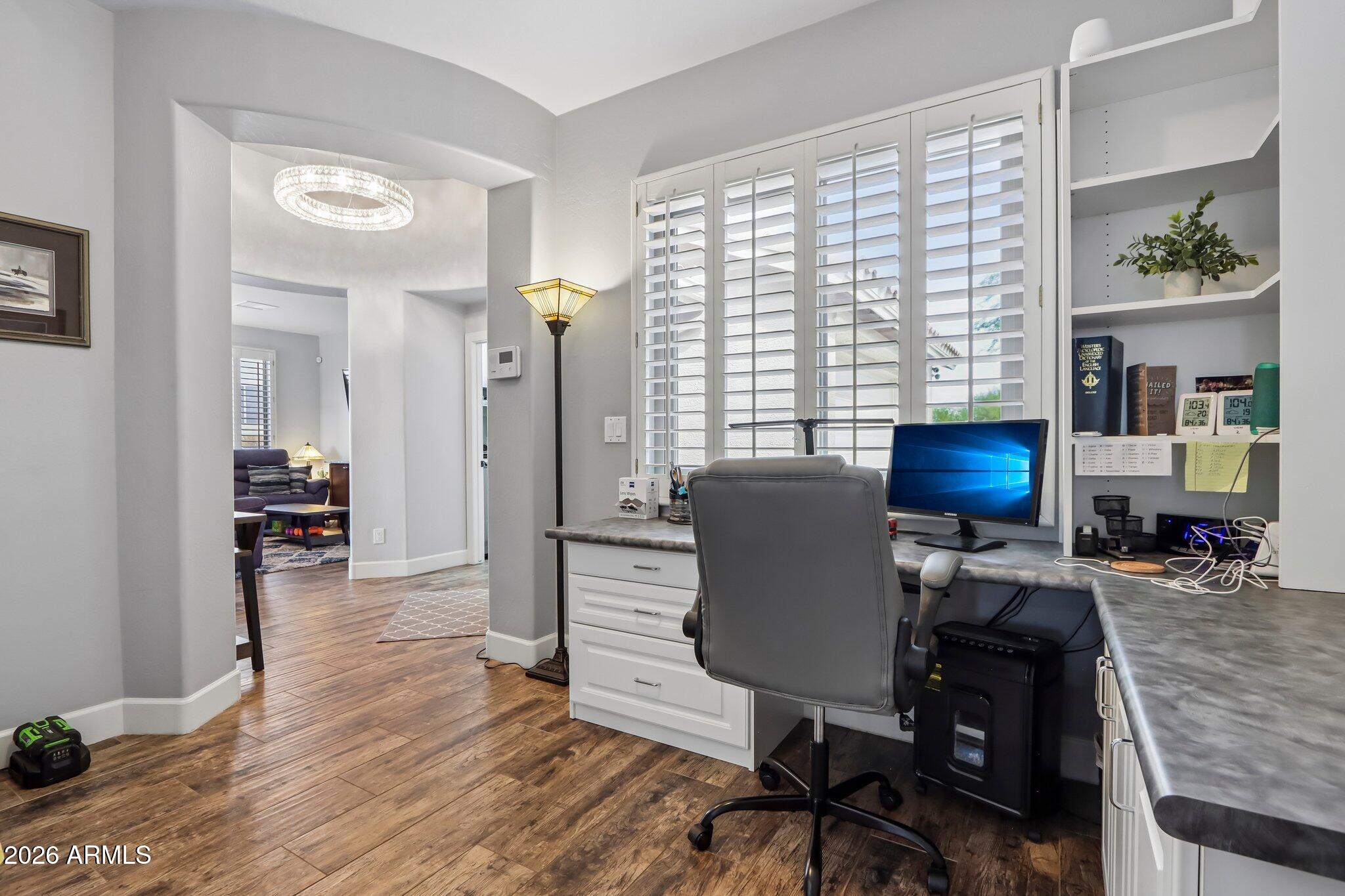 2656 W COYOTE CREEK Court