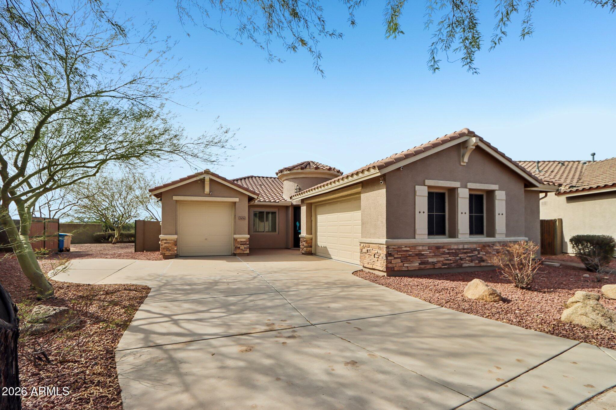 2656 W COYOTE CREEK Court