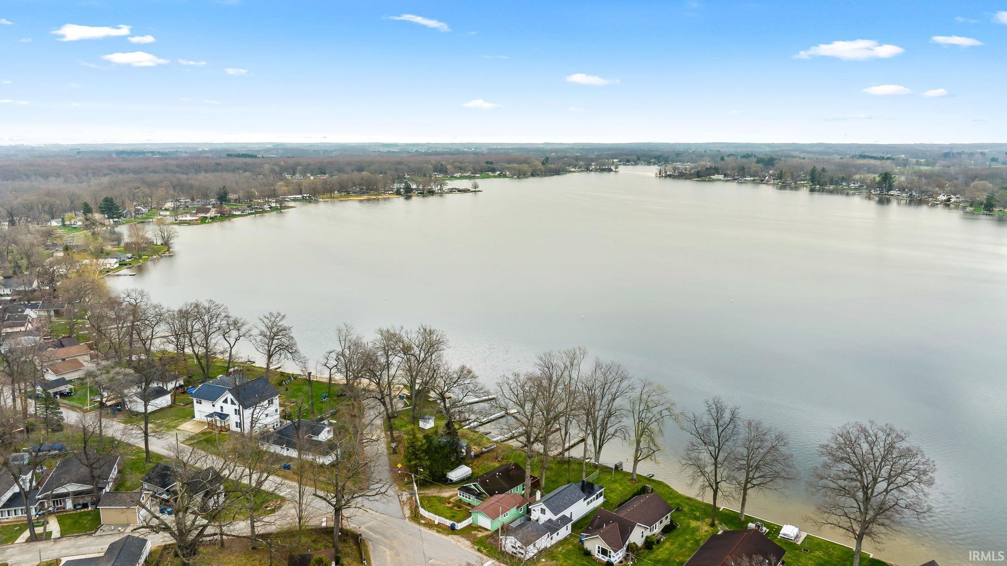 7993 N Tippecanoe Drive