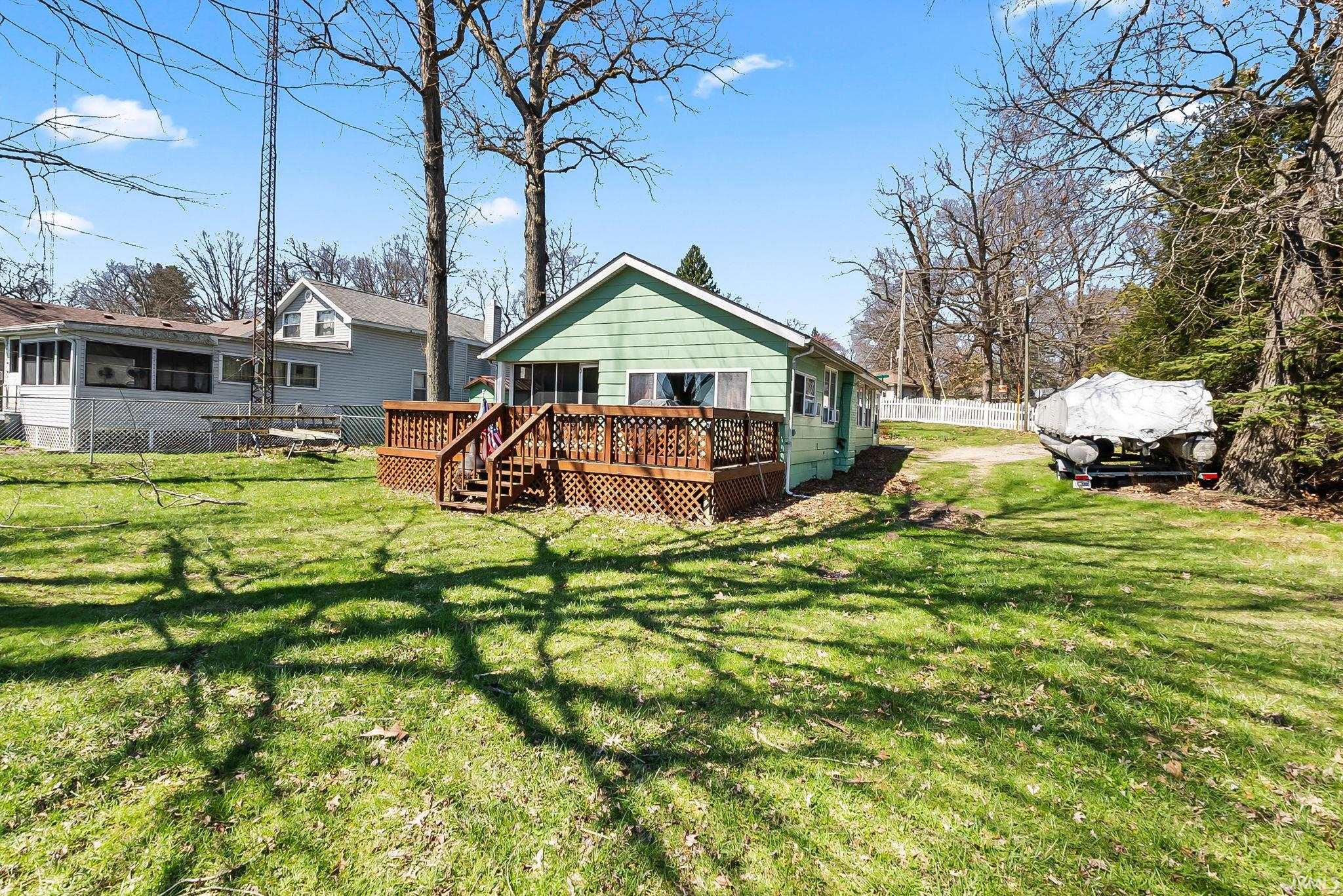 7993 N Tippecanoe Drive