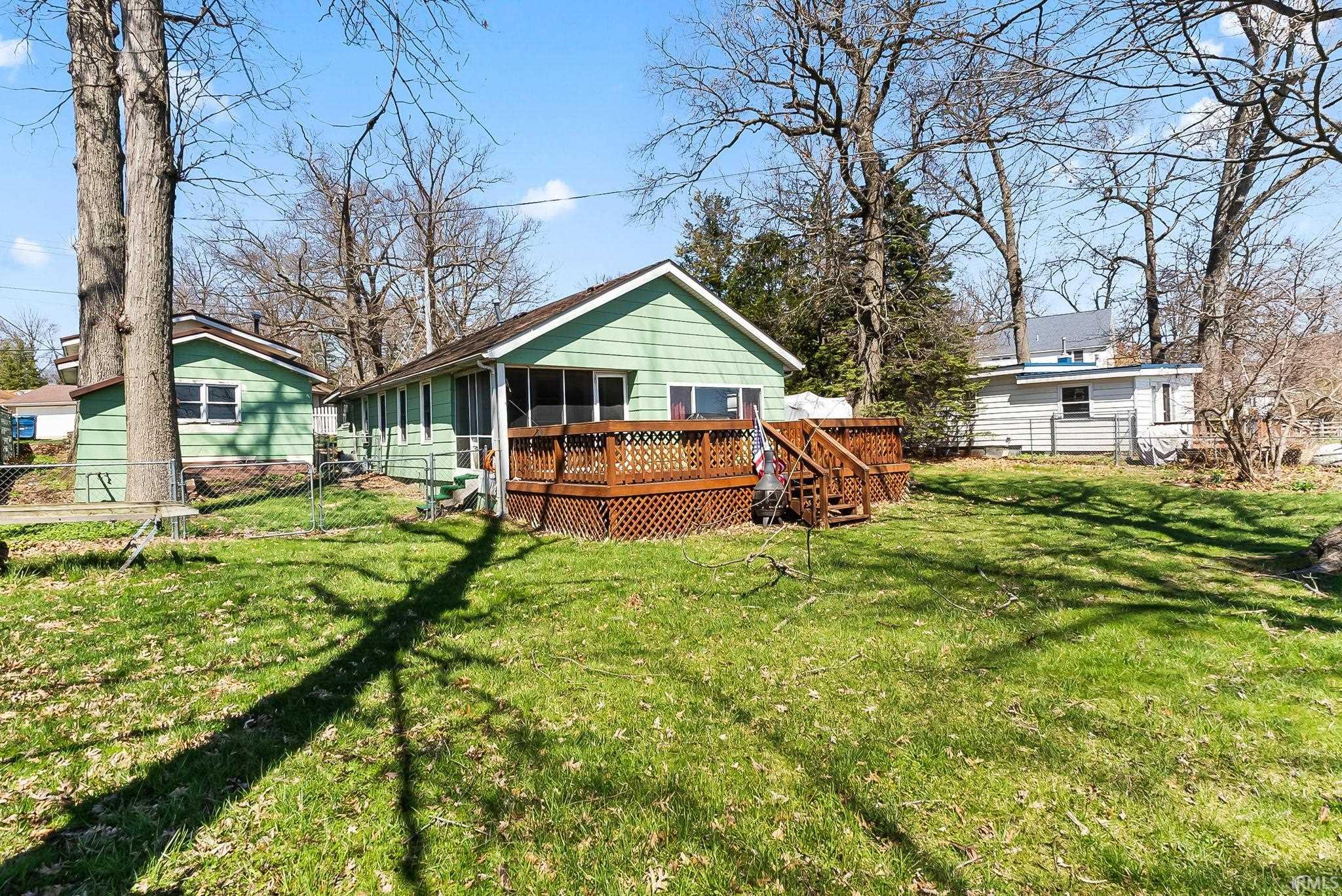 7993 N Tippecanoe Drive