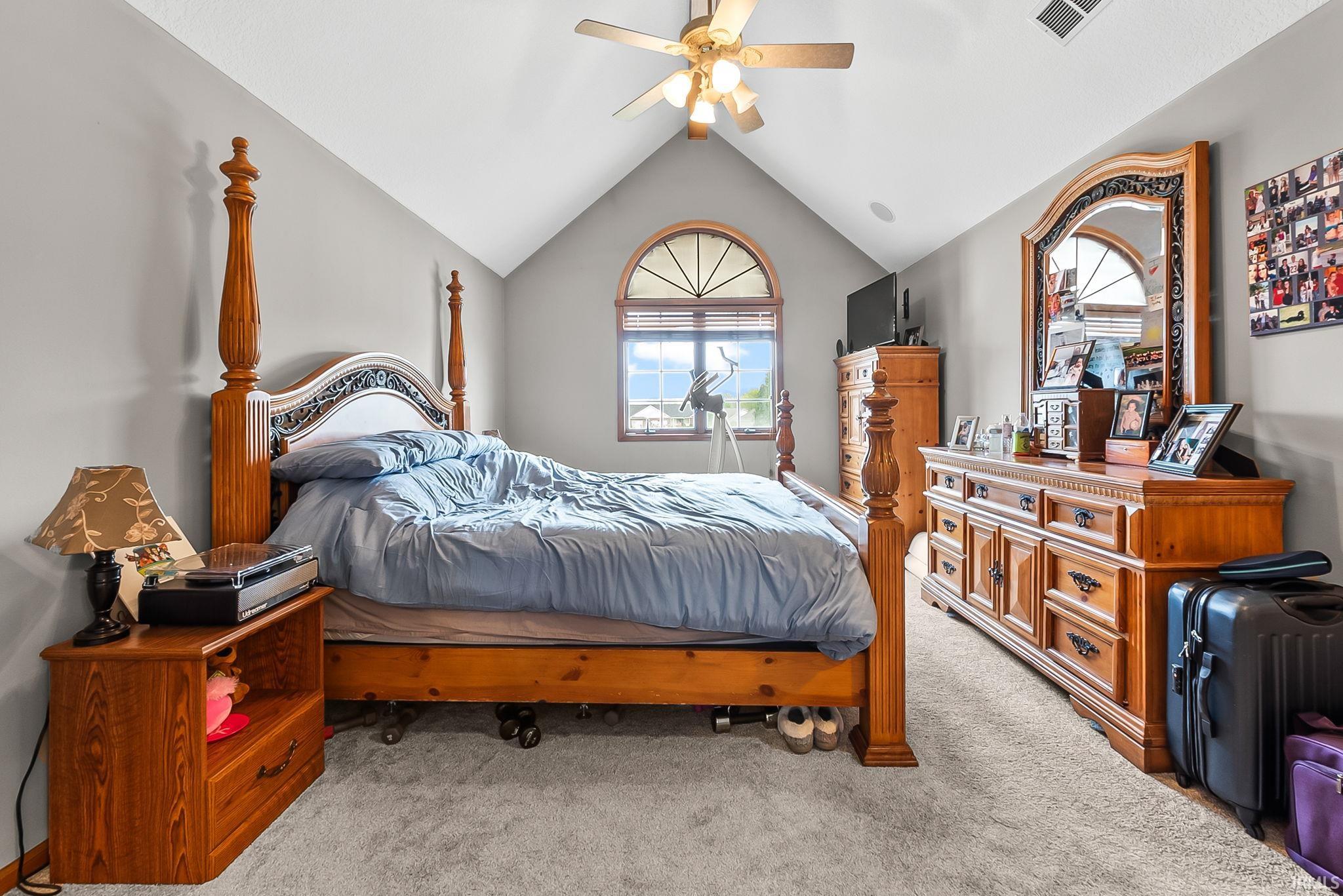 8213 Gatewood Court