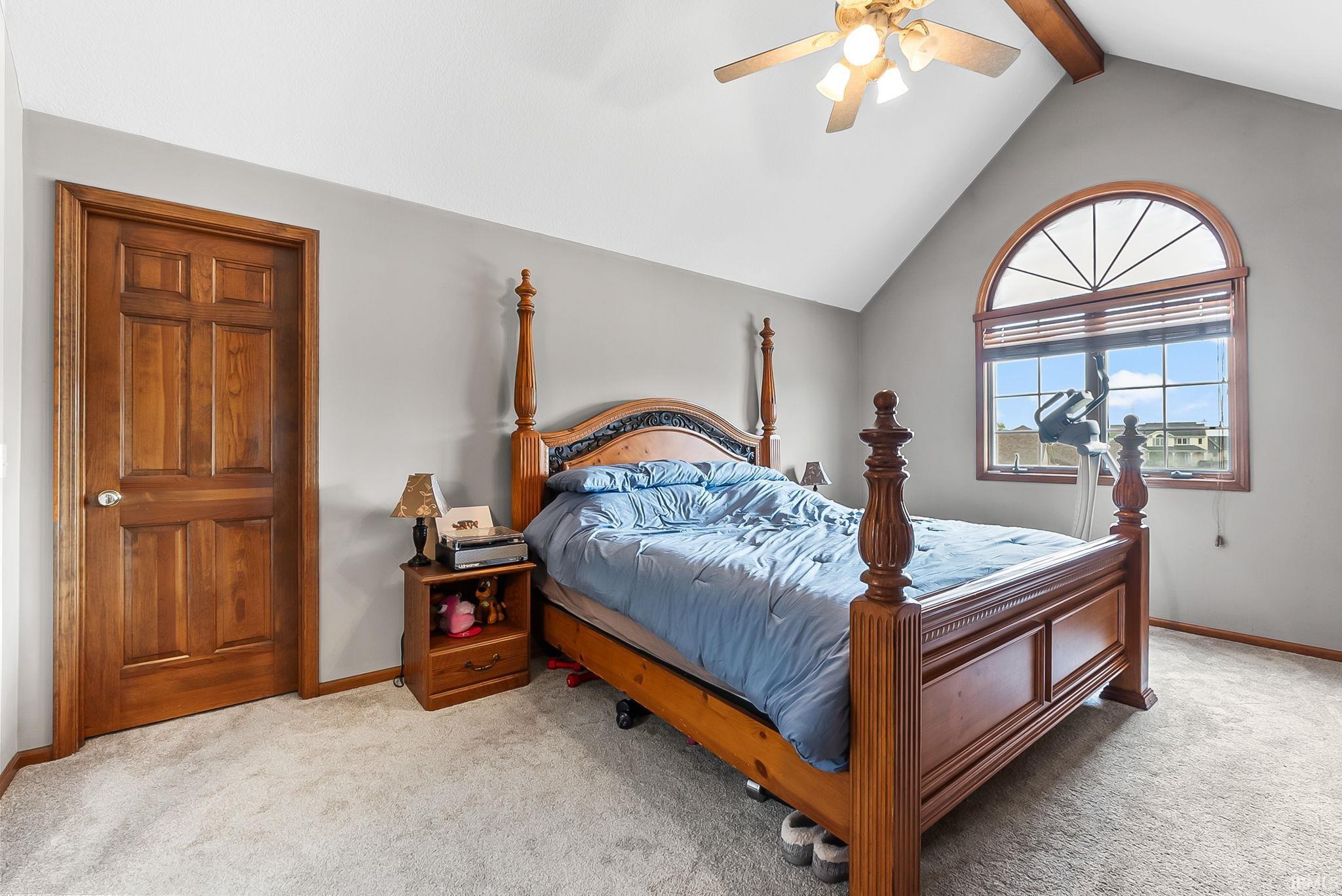 8213 Gatewood Court