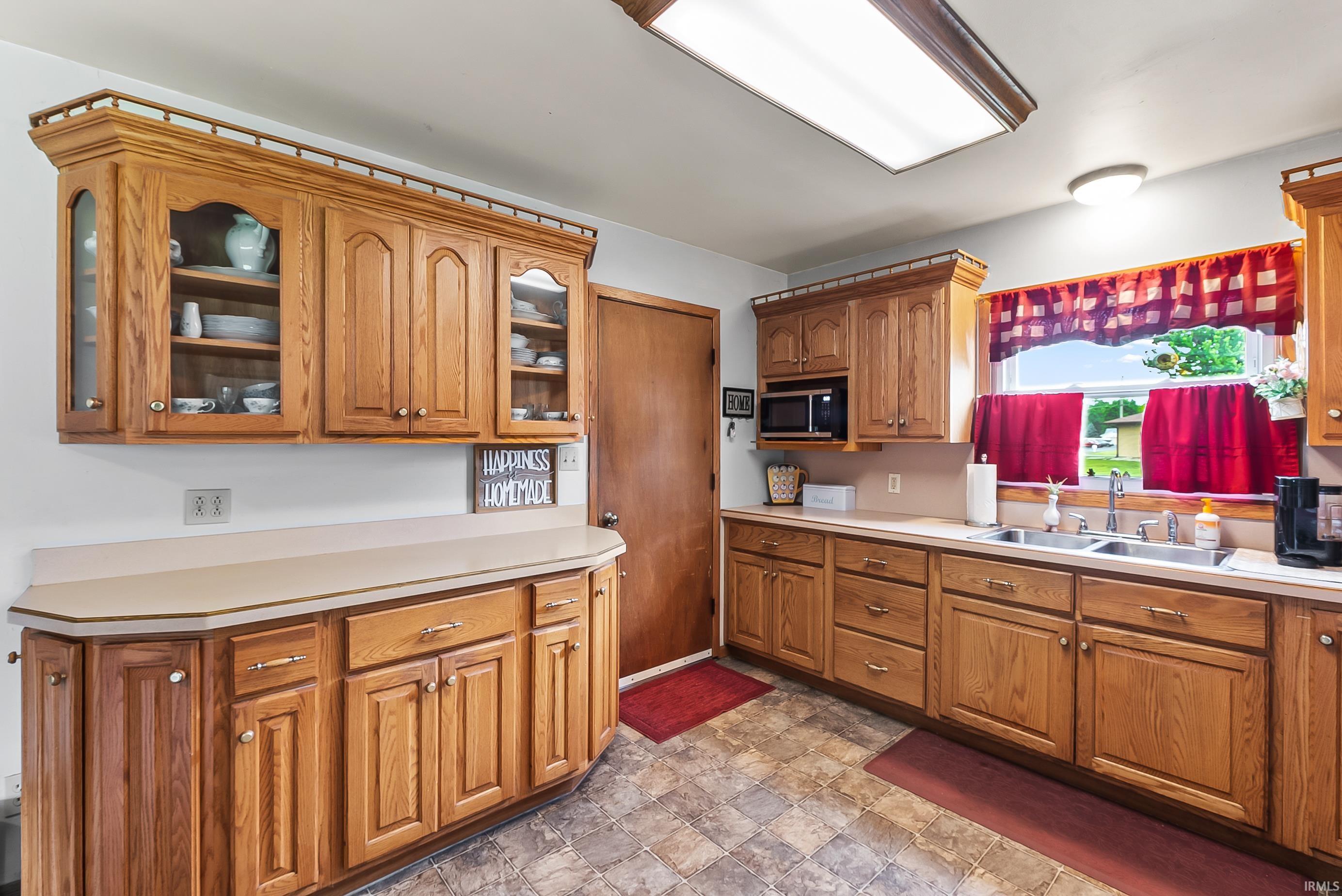 104 N Elm Street