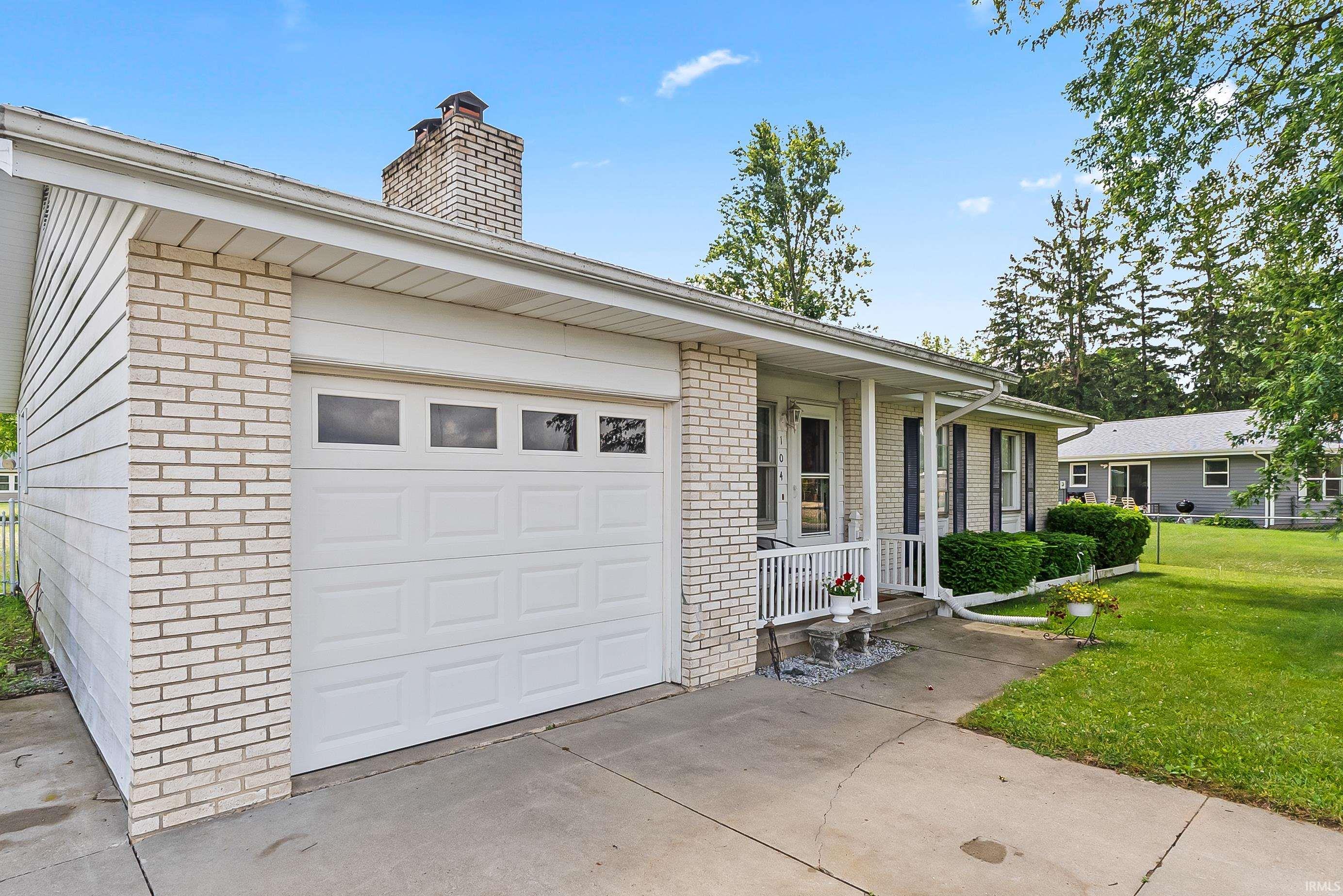 104 N Elm Street