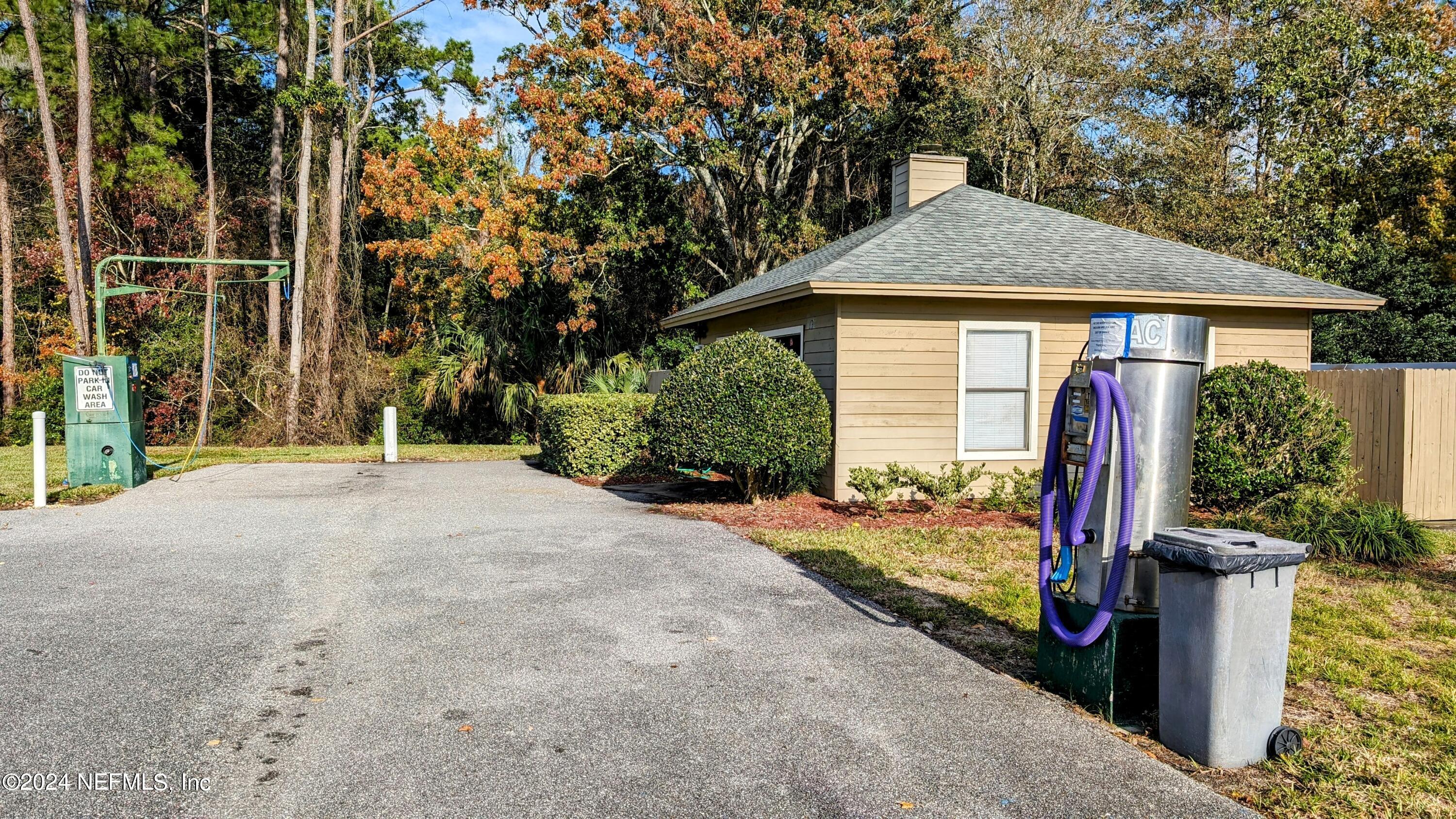 10200 BELLE RIVE Boulevard, 88