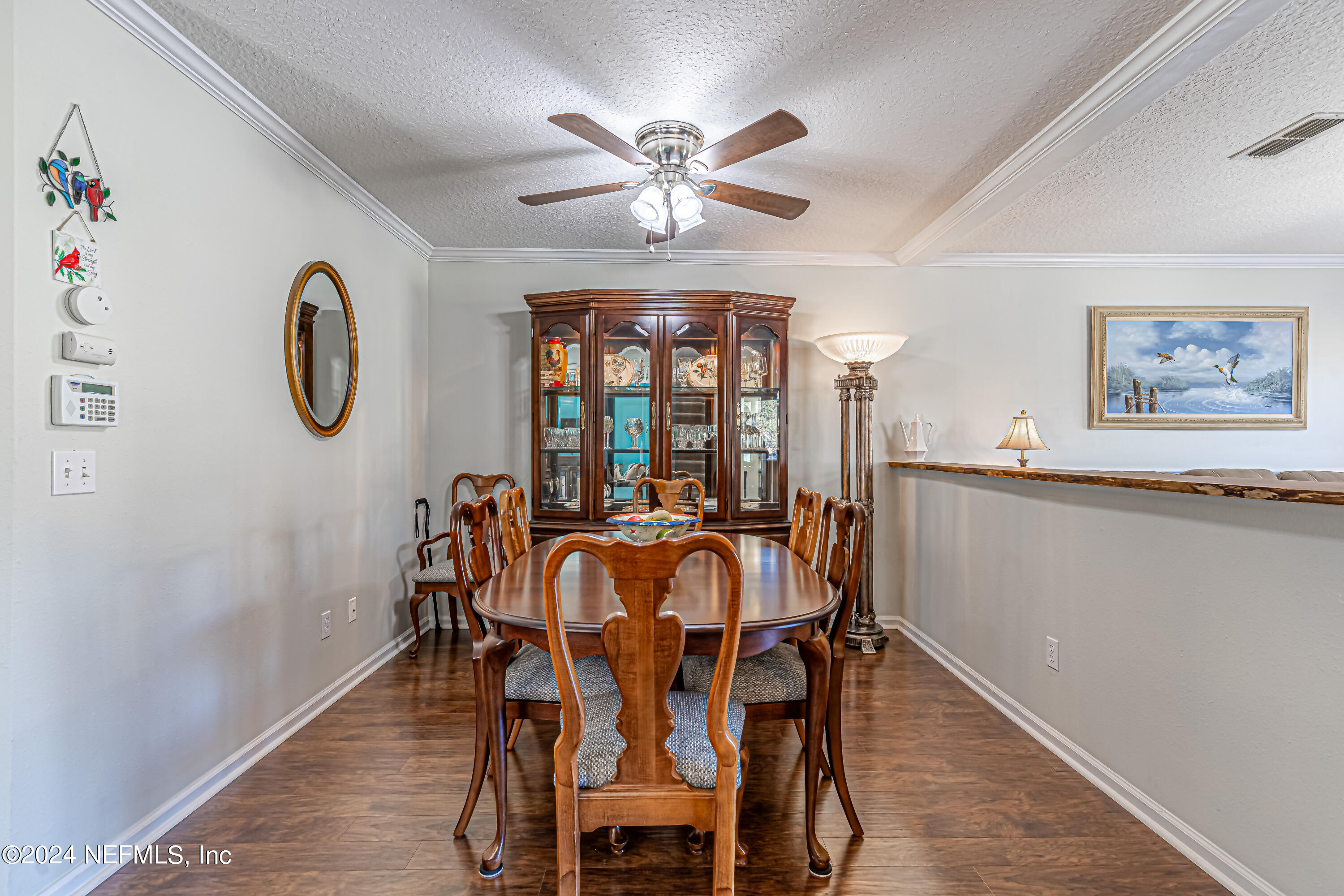 1640 VINELAND Circle, B
