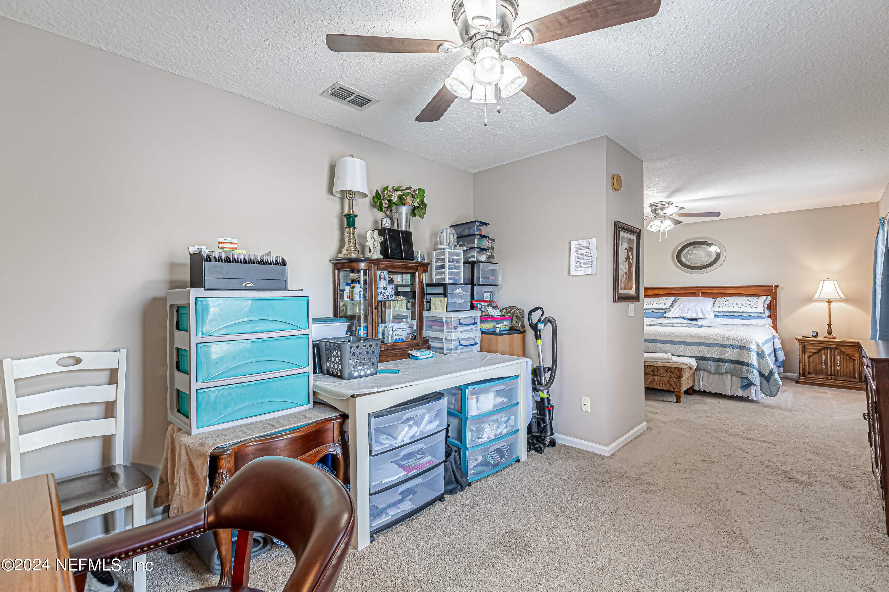 1640 VINELAND Circle, B