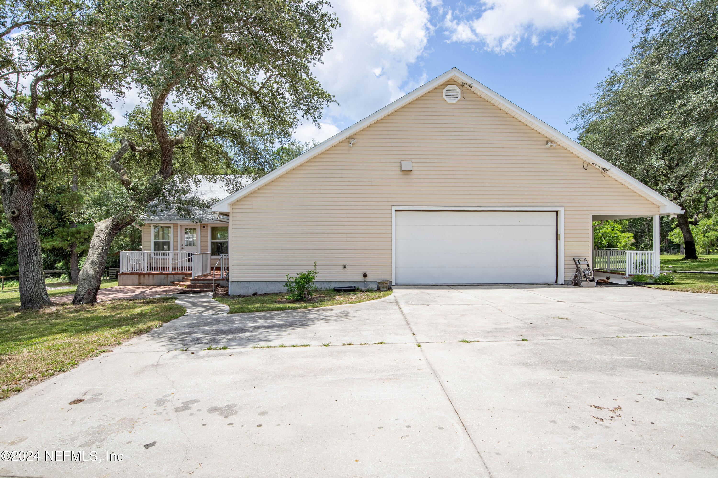 3991 LIGHTNING Lane
