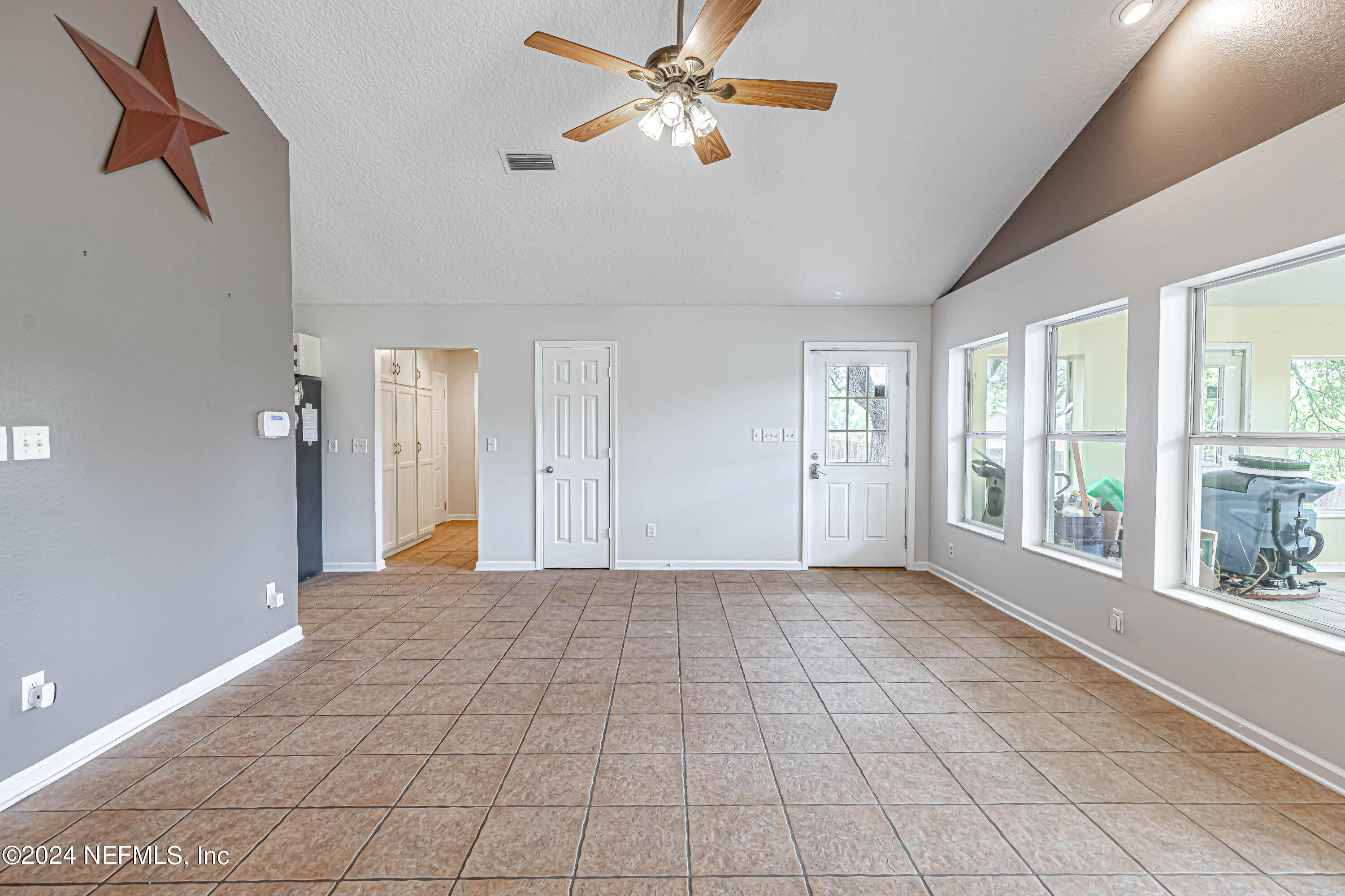 3991 LIGHTNING Lane