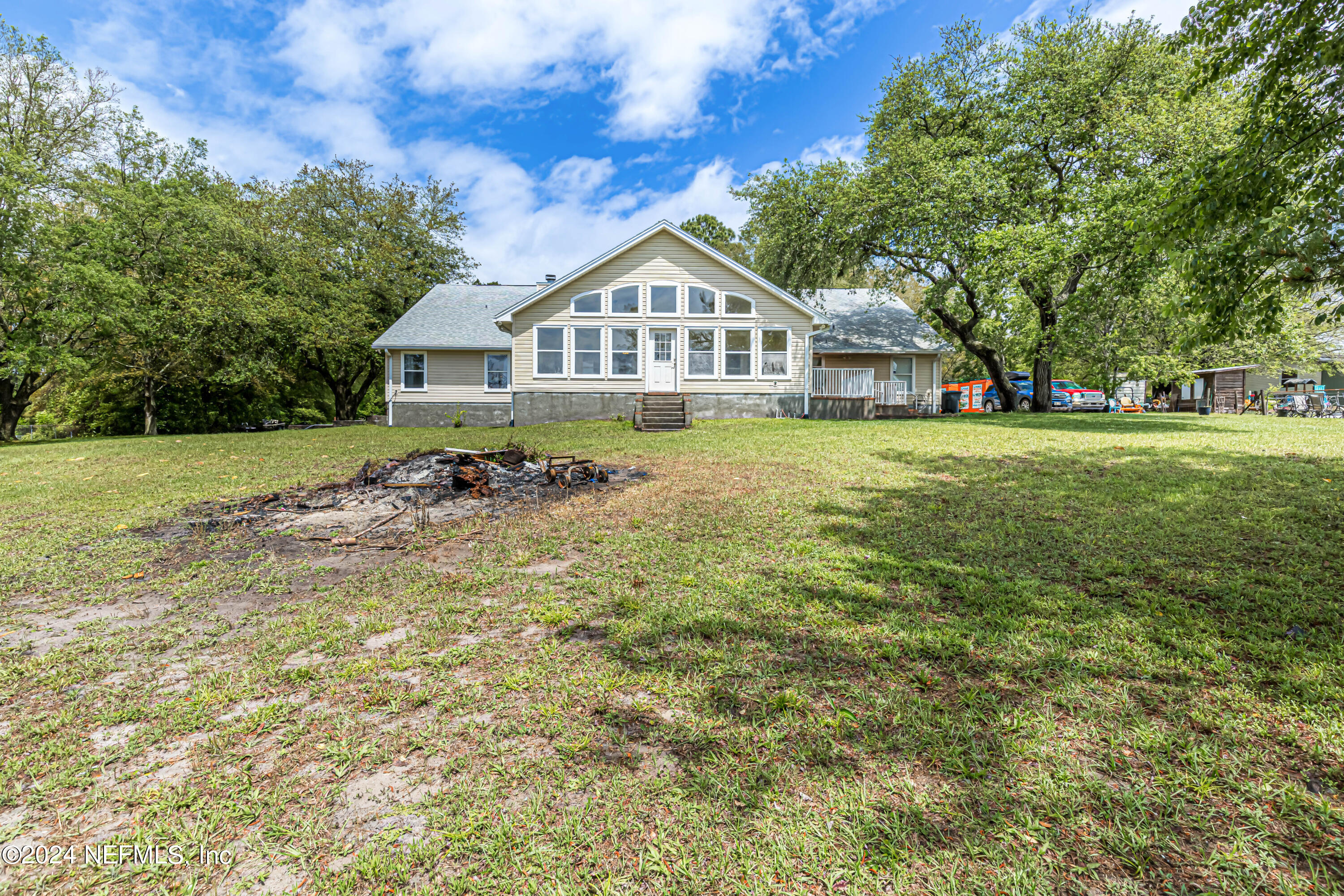3991 LIGHTNING Lane