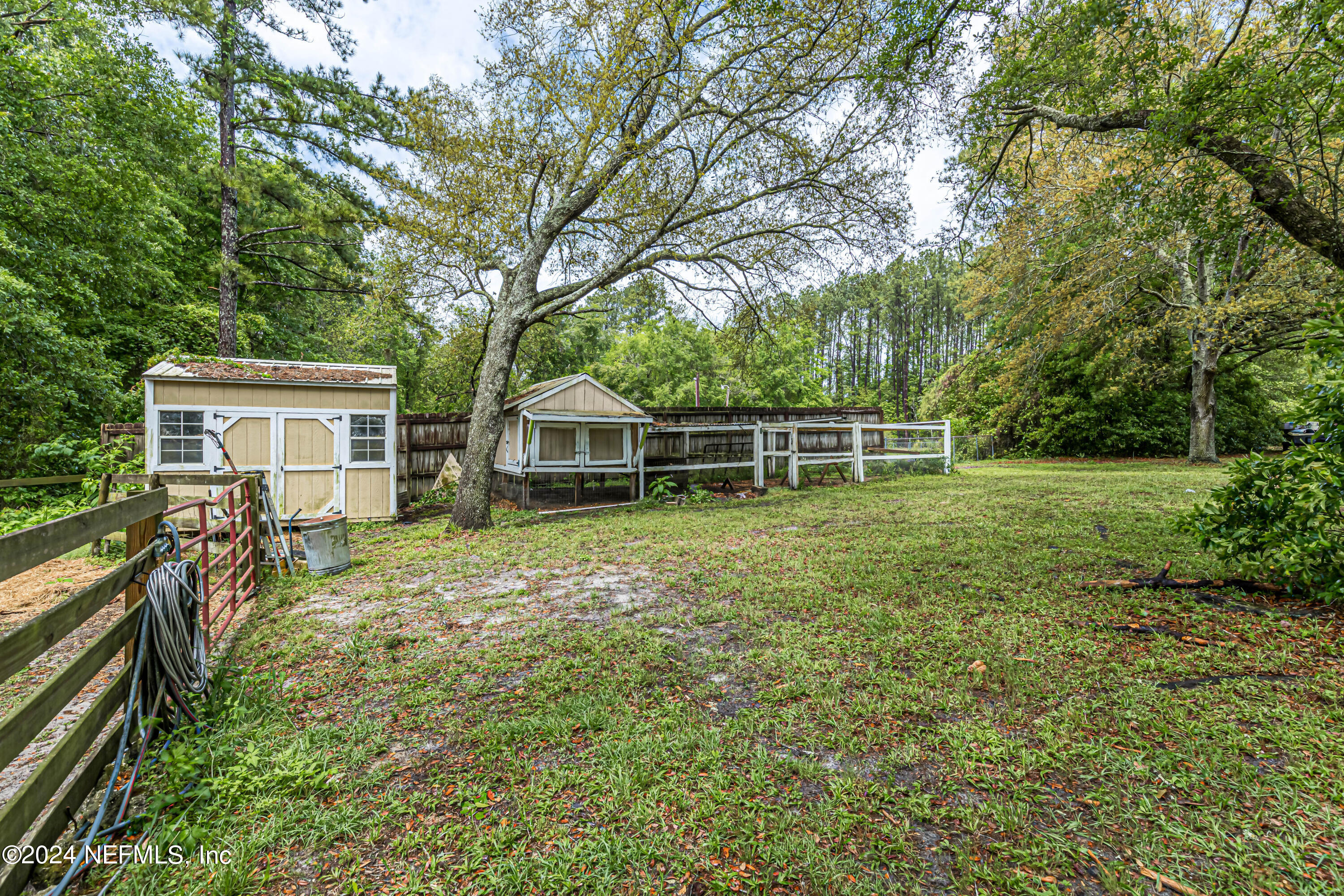 3991 LIGHTNING Lane