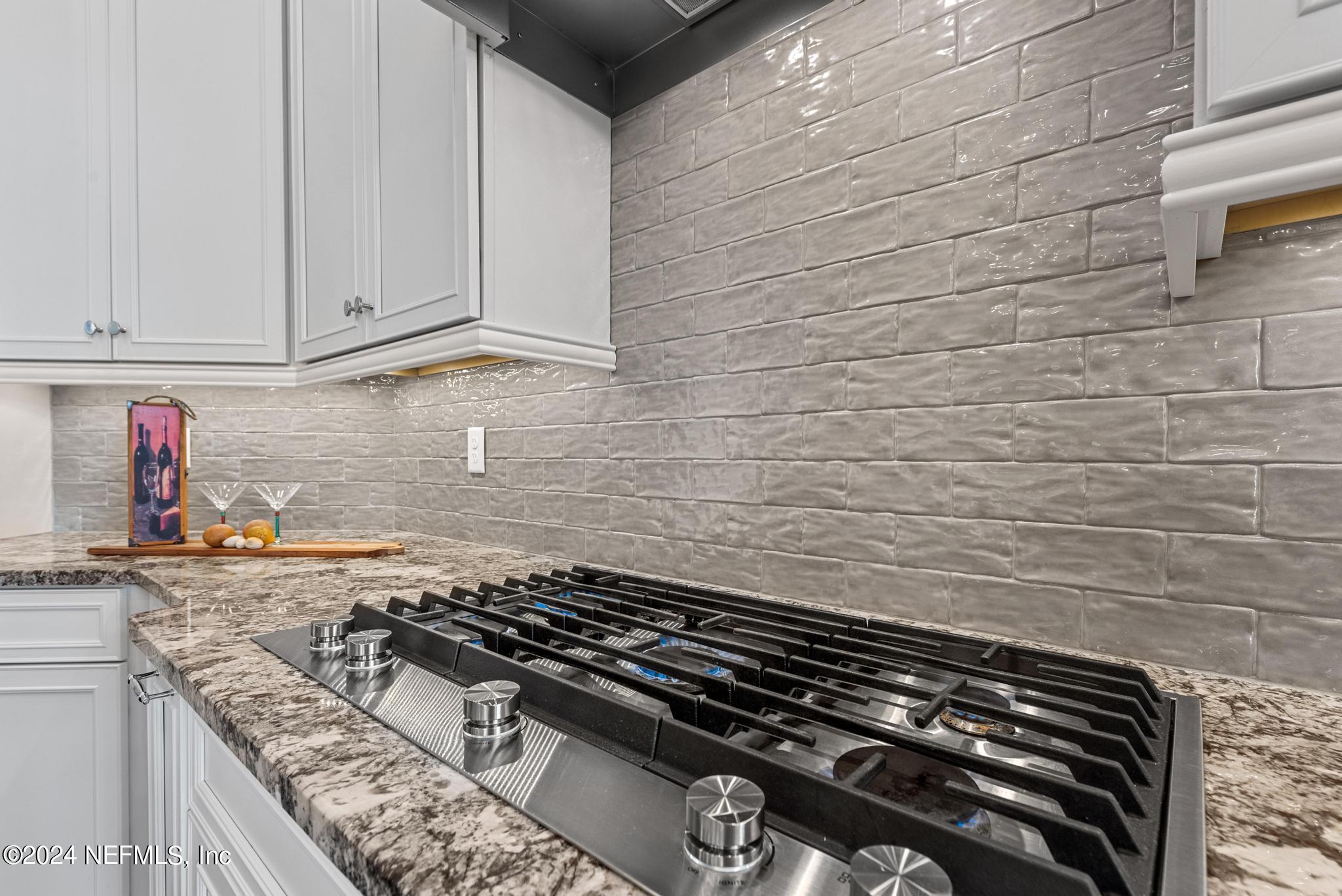 536 OLD BLUFF Drive