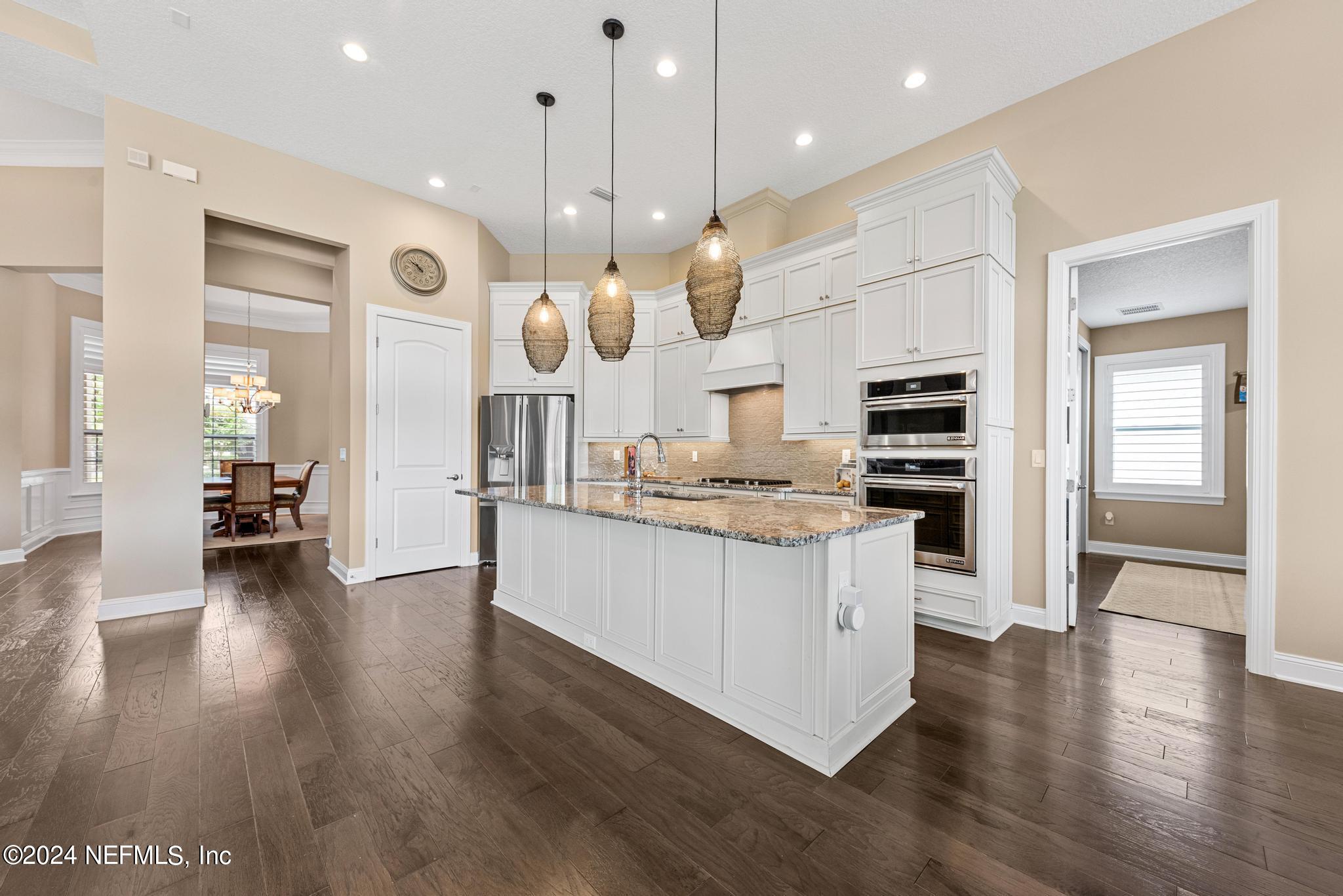 536 OLD BLUFF Drive