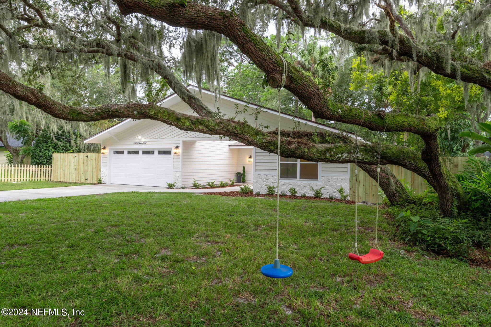 608 PRINCE Road, St. Augustine
