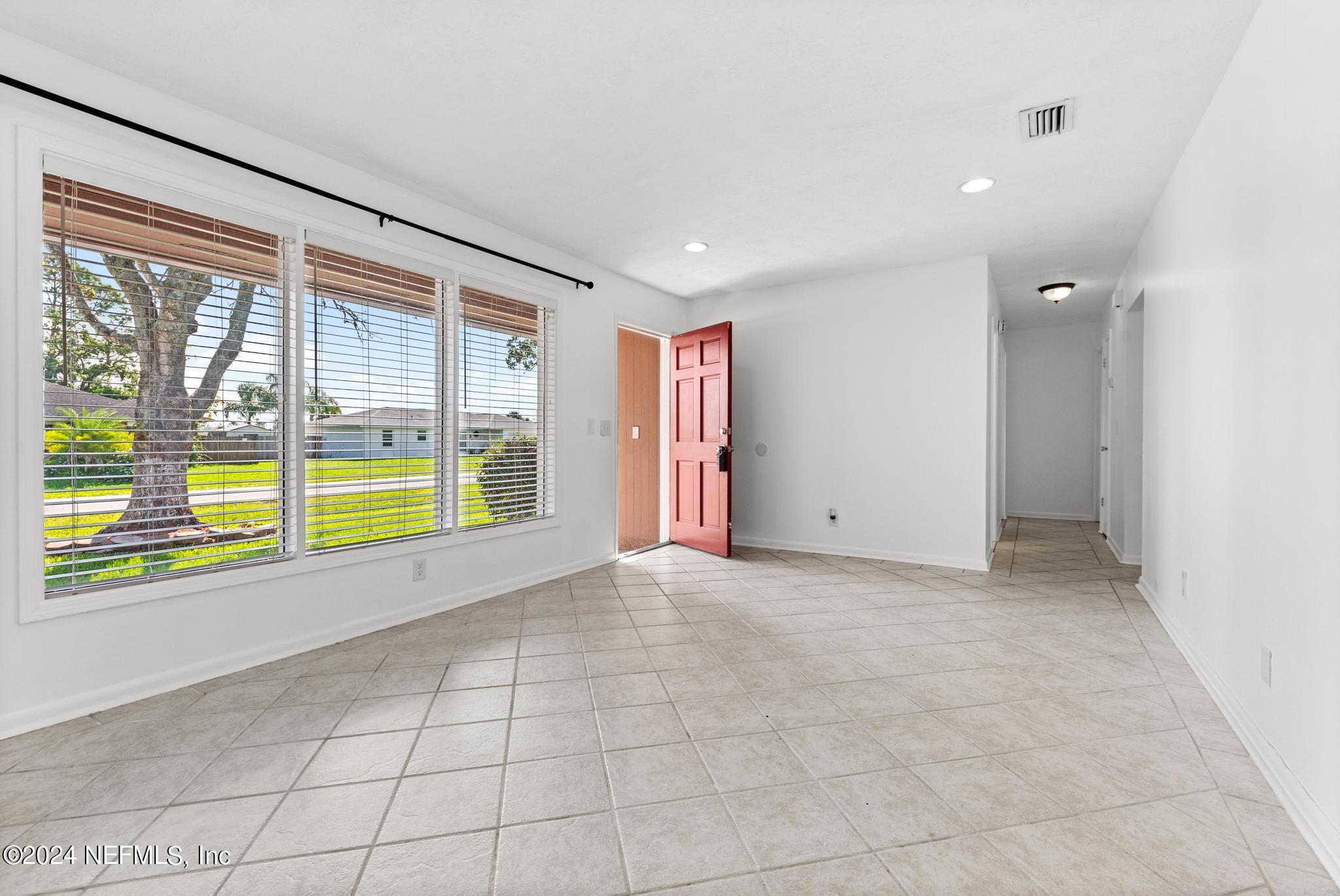17 SEATROUT Street