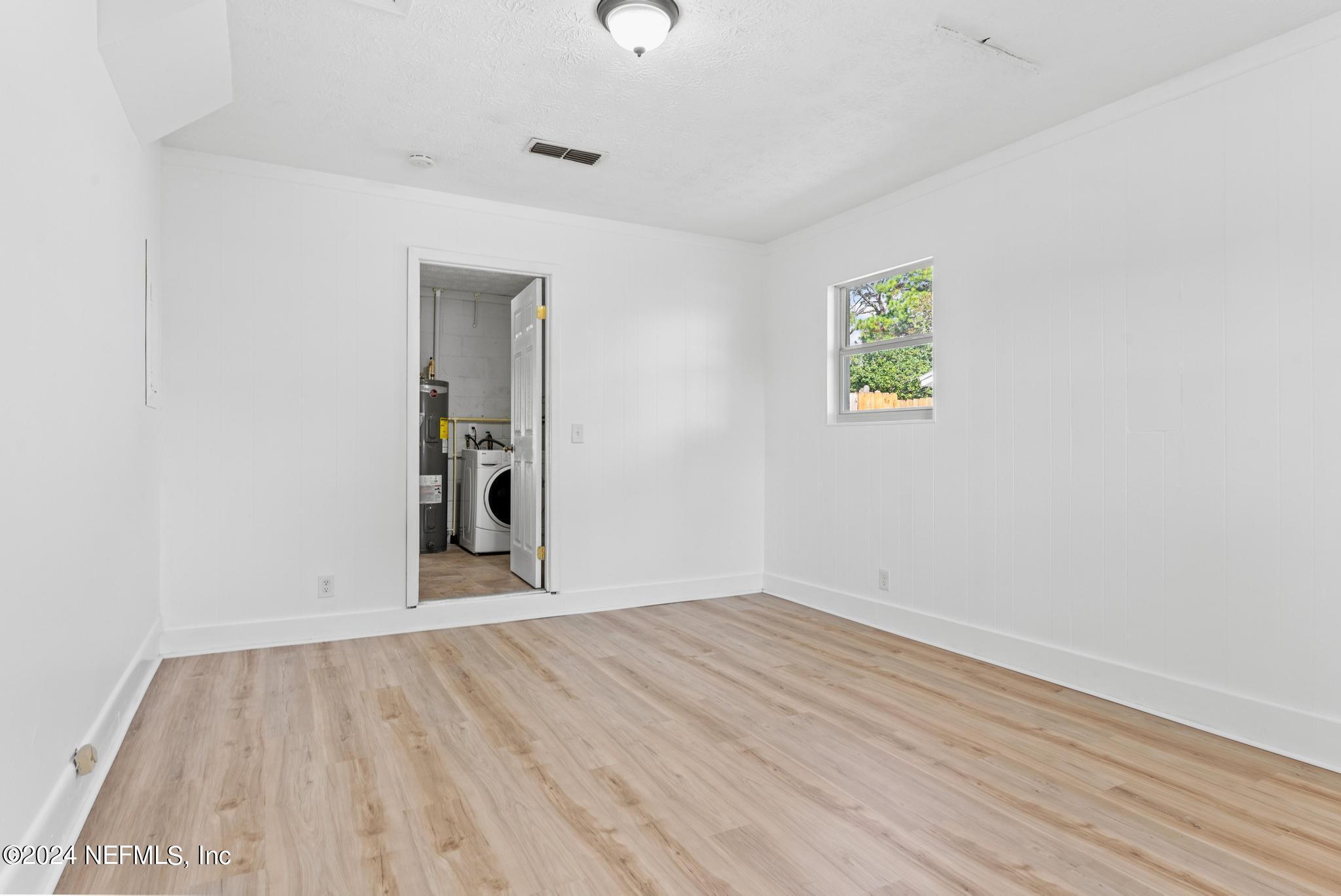 17 SEATROUT Street