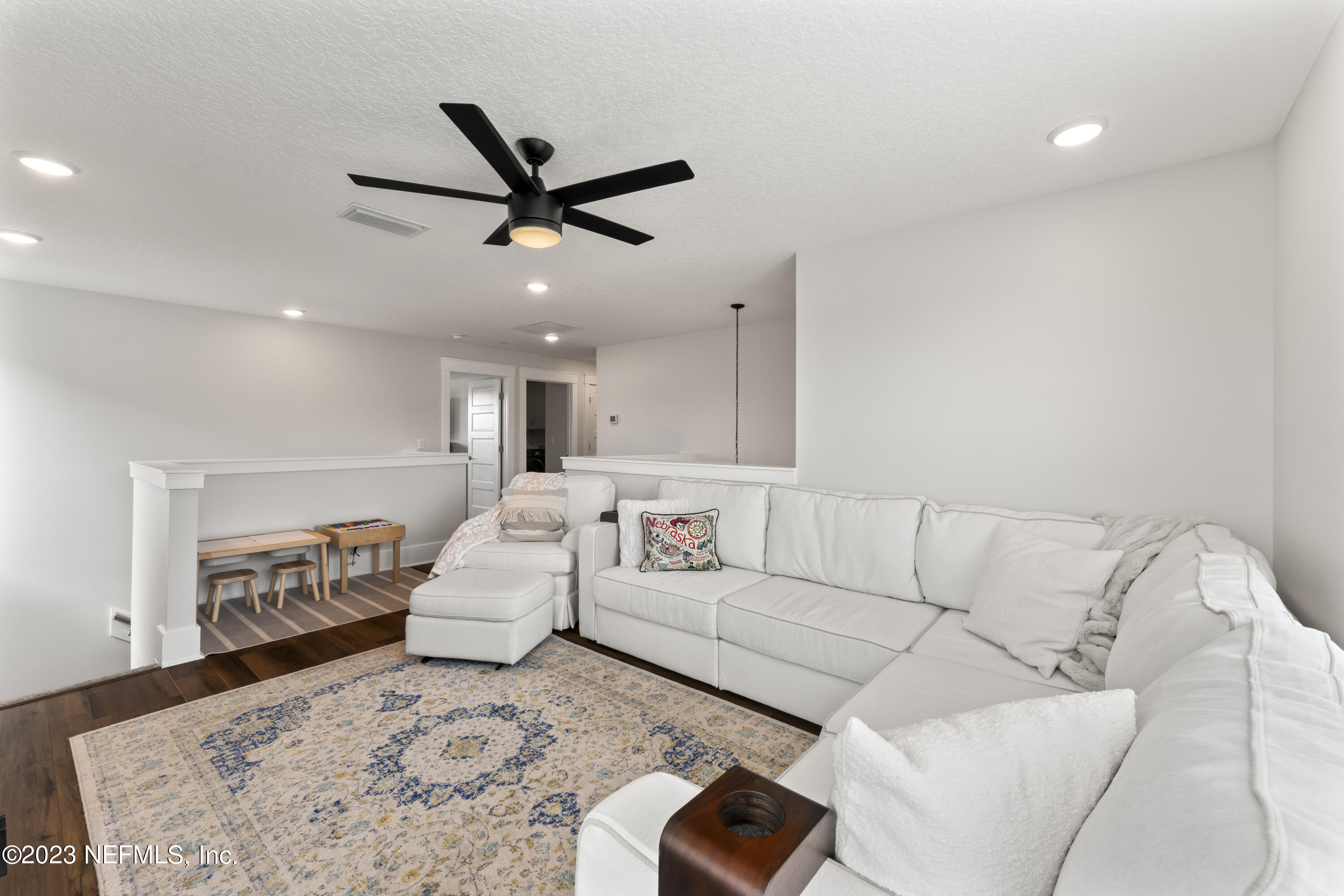9814 INVENTION Lane