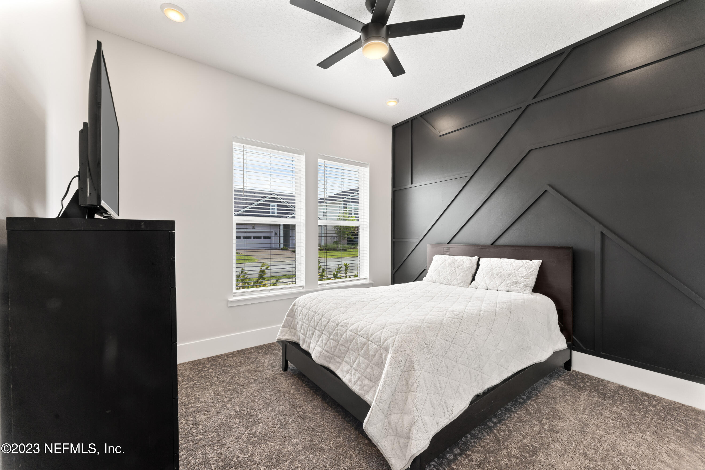 9814 INVENTION Lane