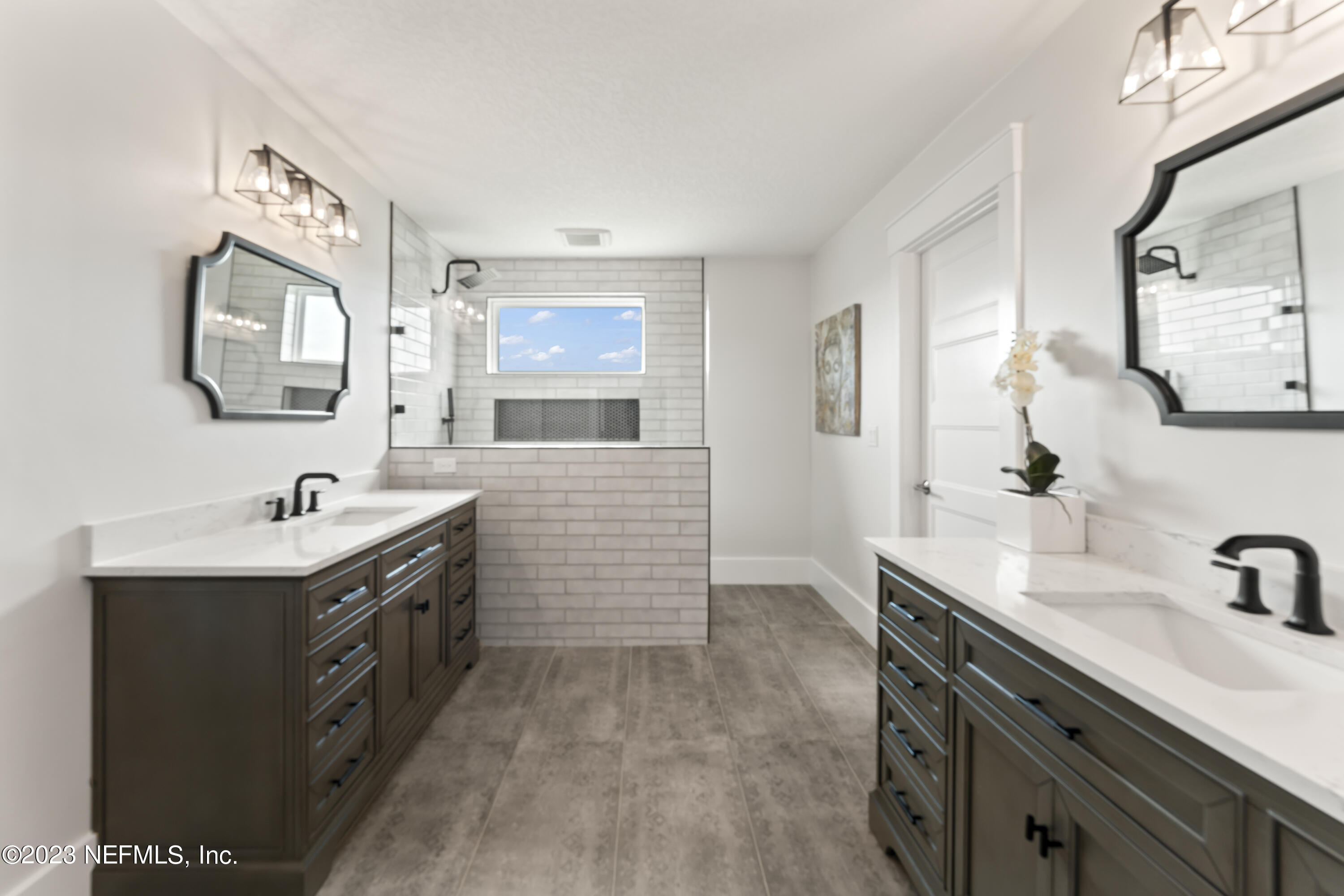 9814 INVENTION Lane