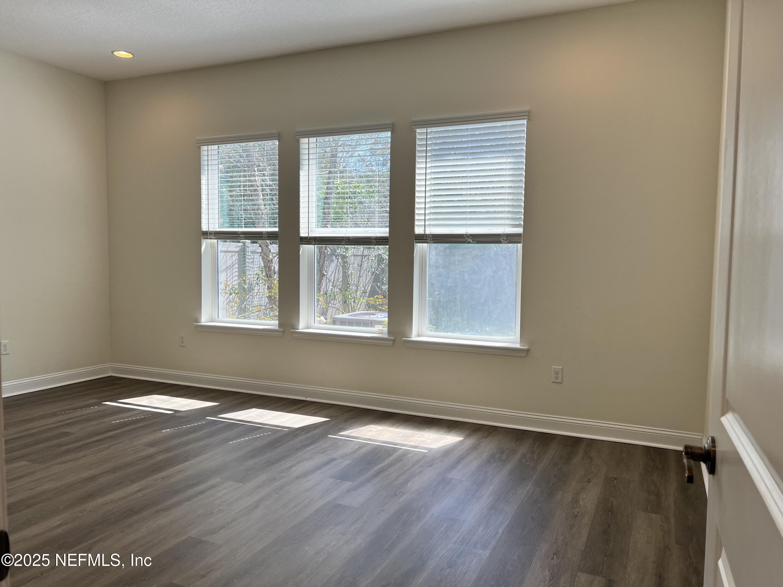 202 RIALTO Drive