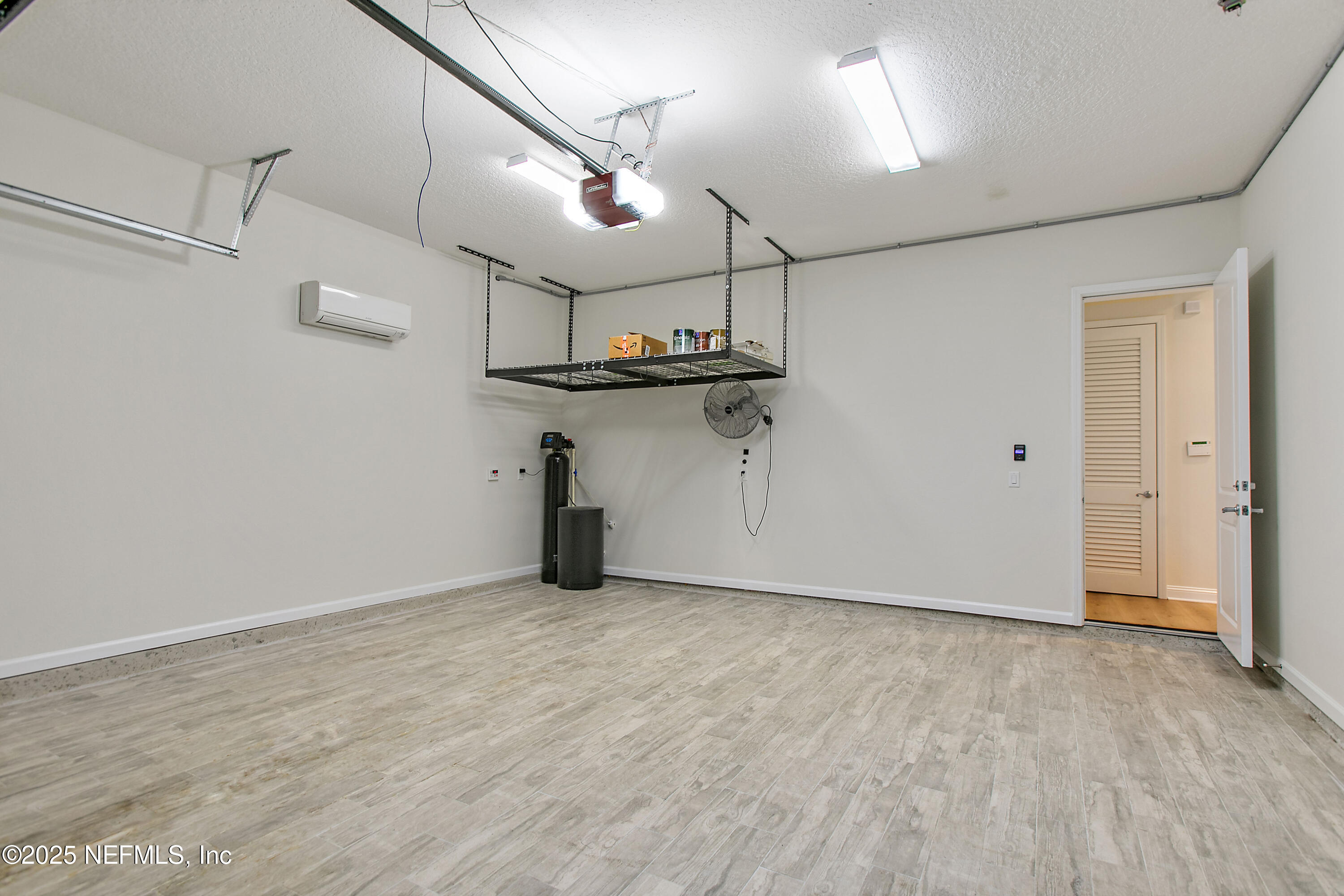 154 PARKBLUFF Circle