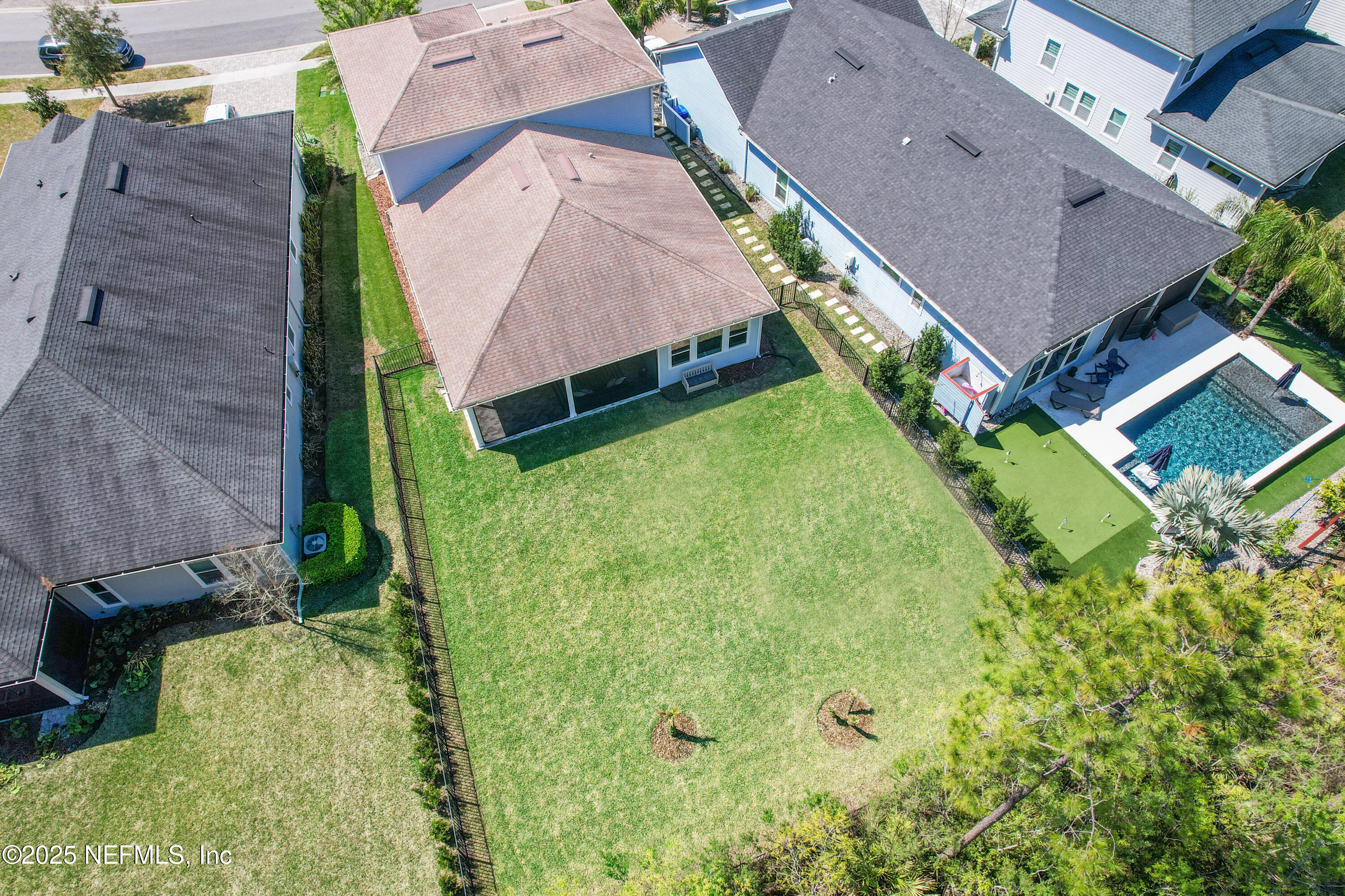 154 PARKBLUFF Circle
