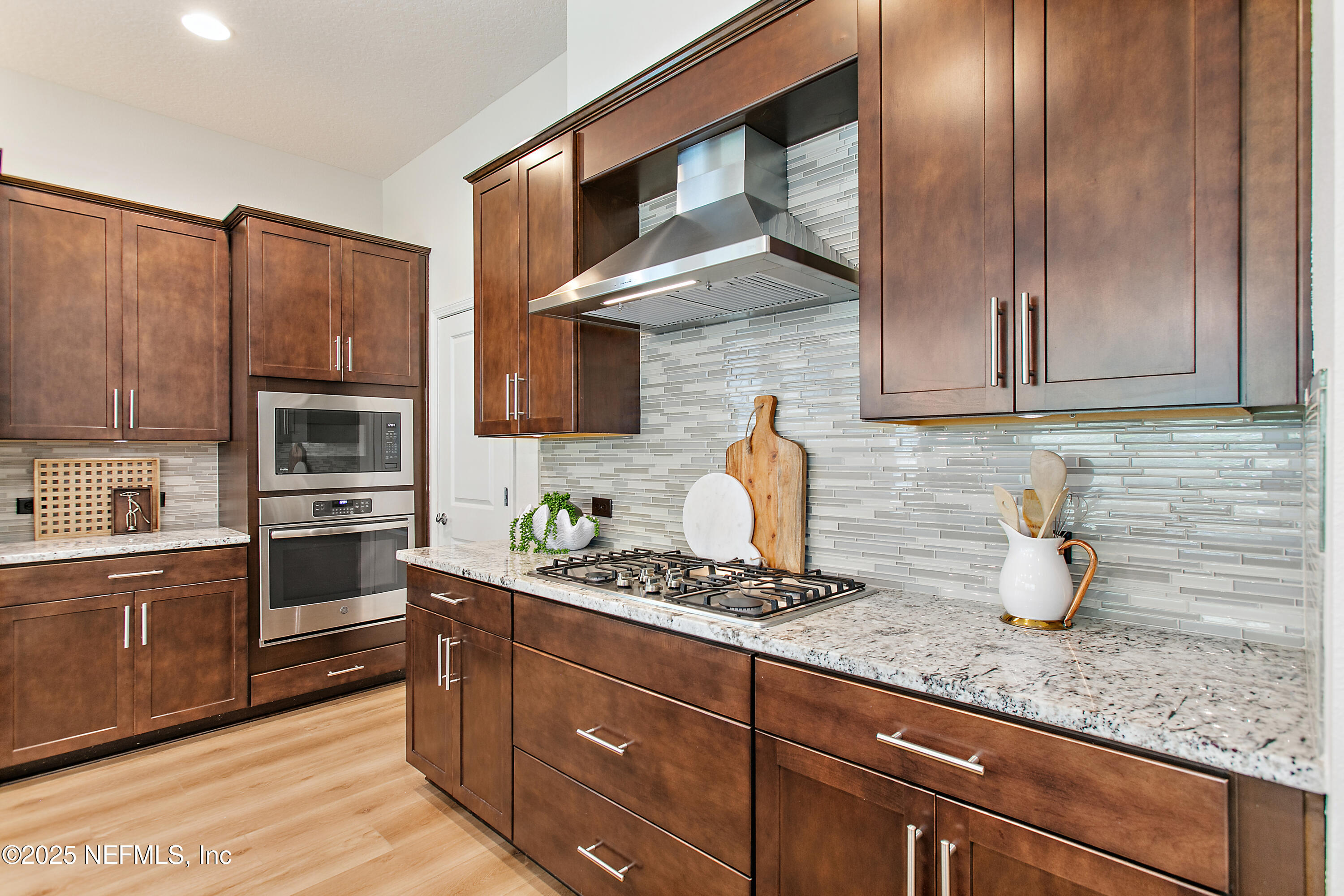 154 PARKBLUFF Circle