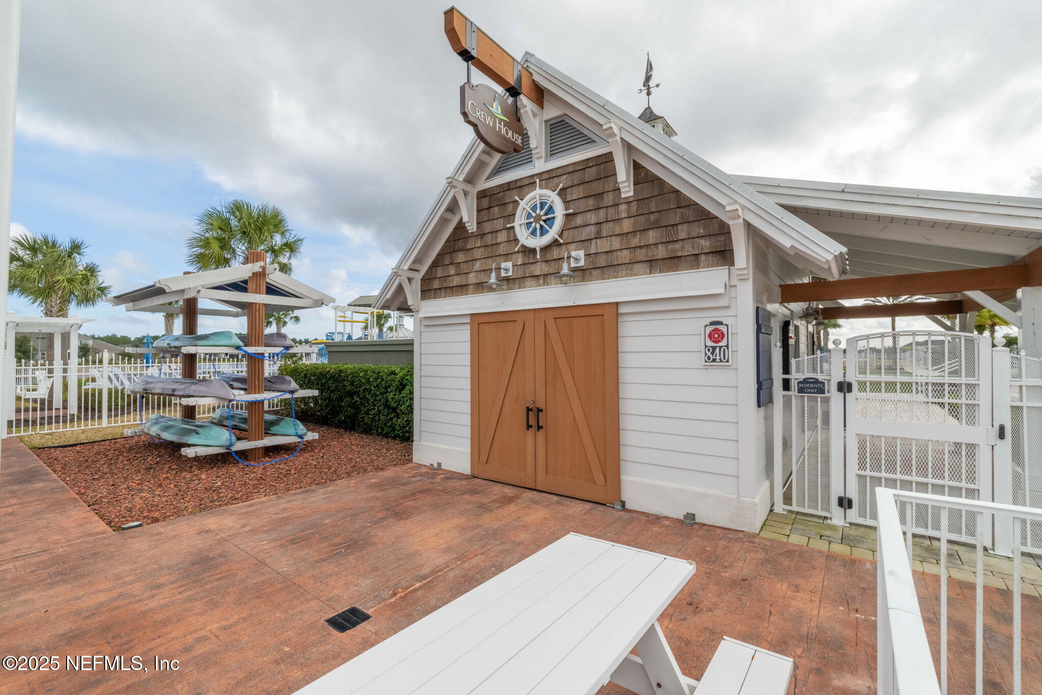 81 RIPPLE Road, St. Johns