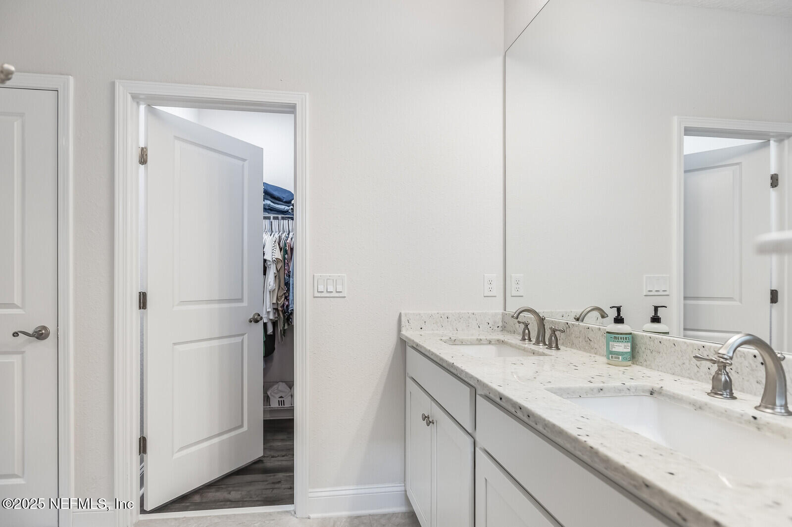 10290 INNOVATION Way