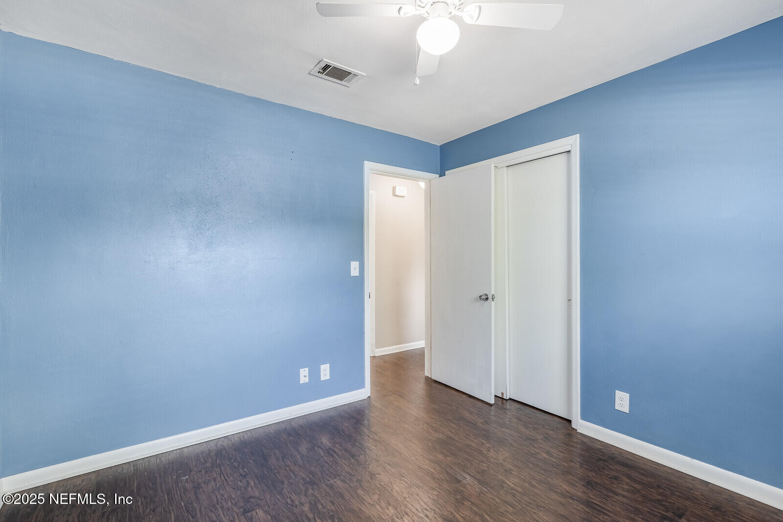 3592 THORNHILL Drive