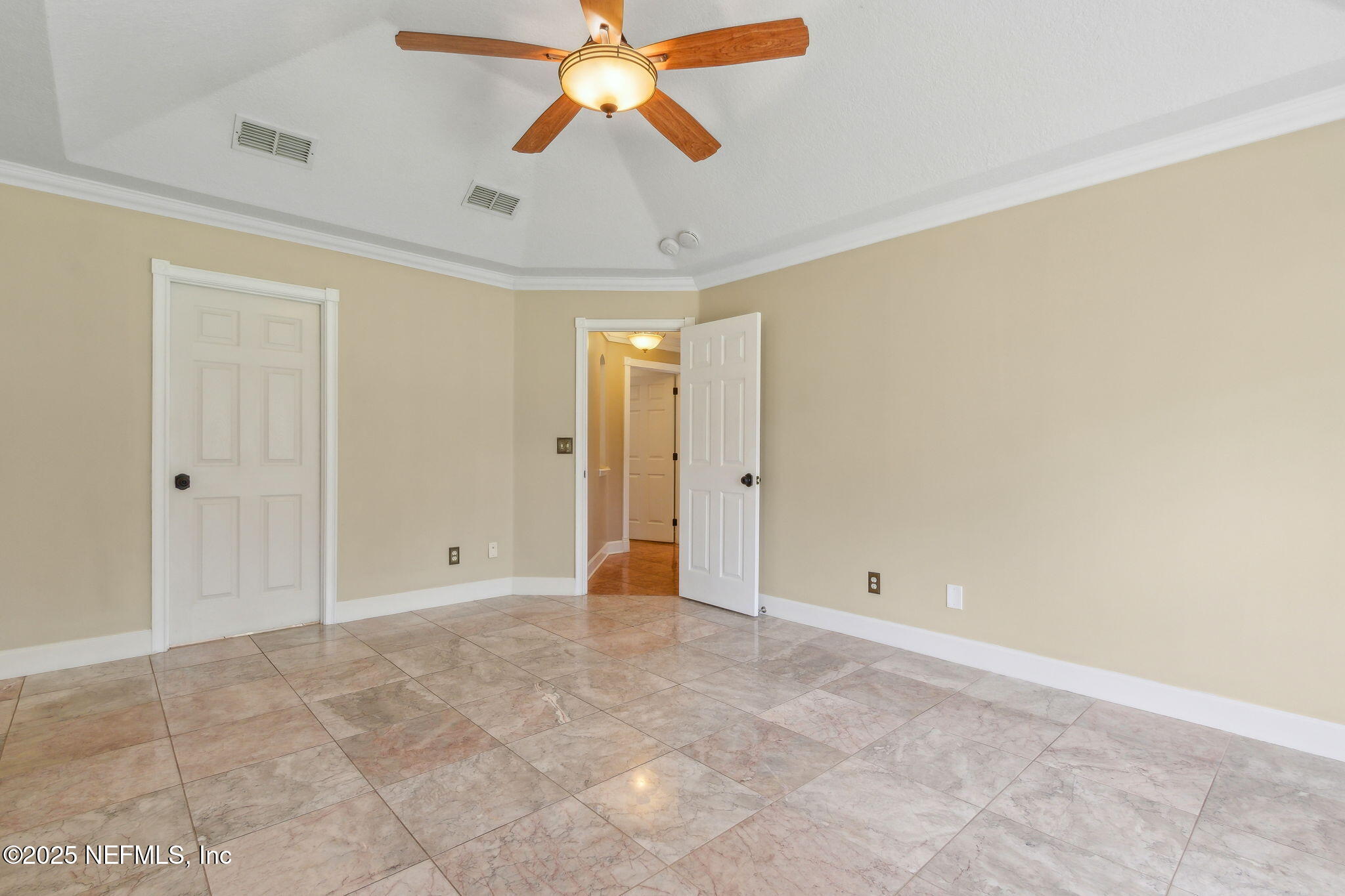 11820 WAX BERRY Lane